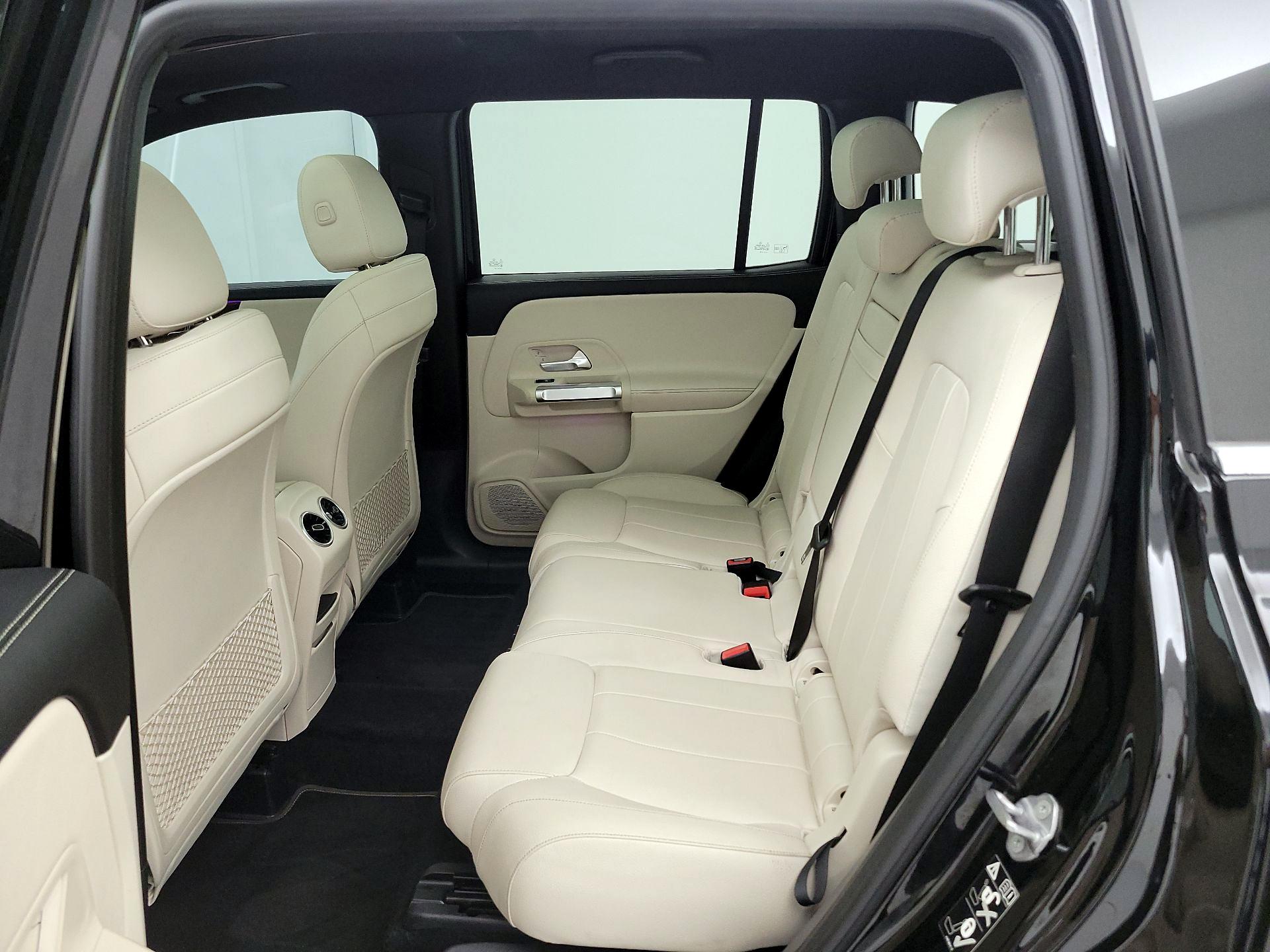 Thumbnail: 2021 Mercedes-Benz GLB - 20