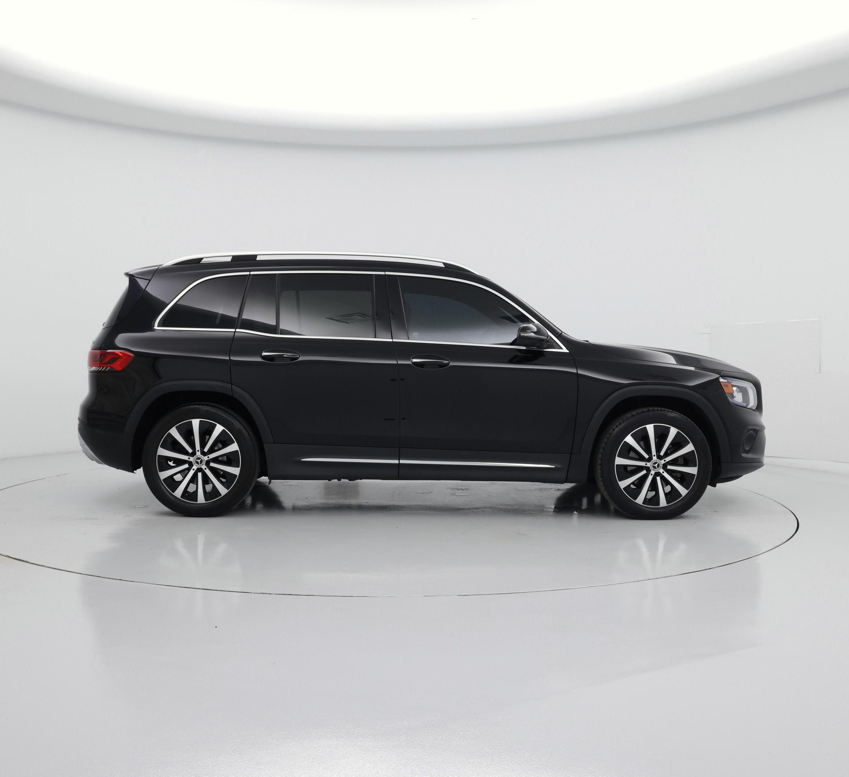Thumbnail: 2021 Mercedes-Benz GLB - 7
