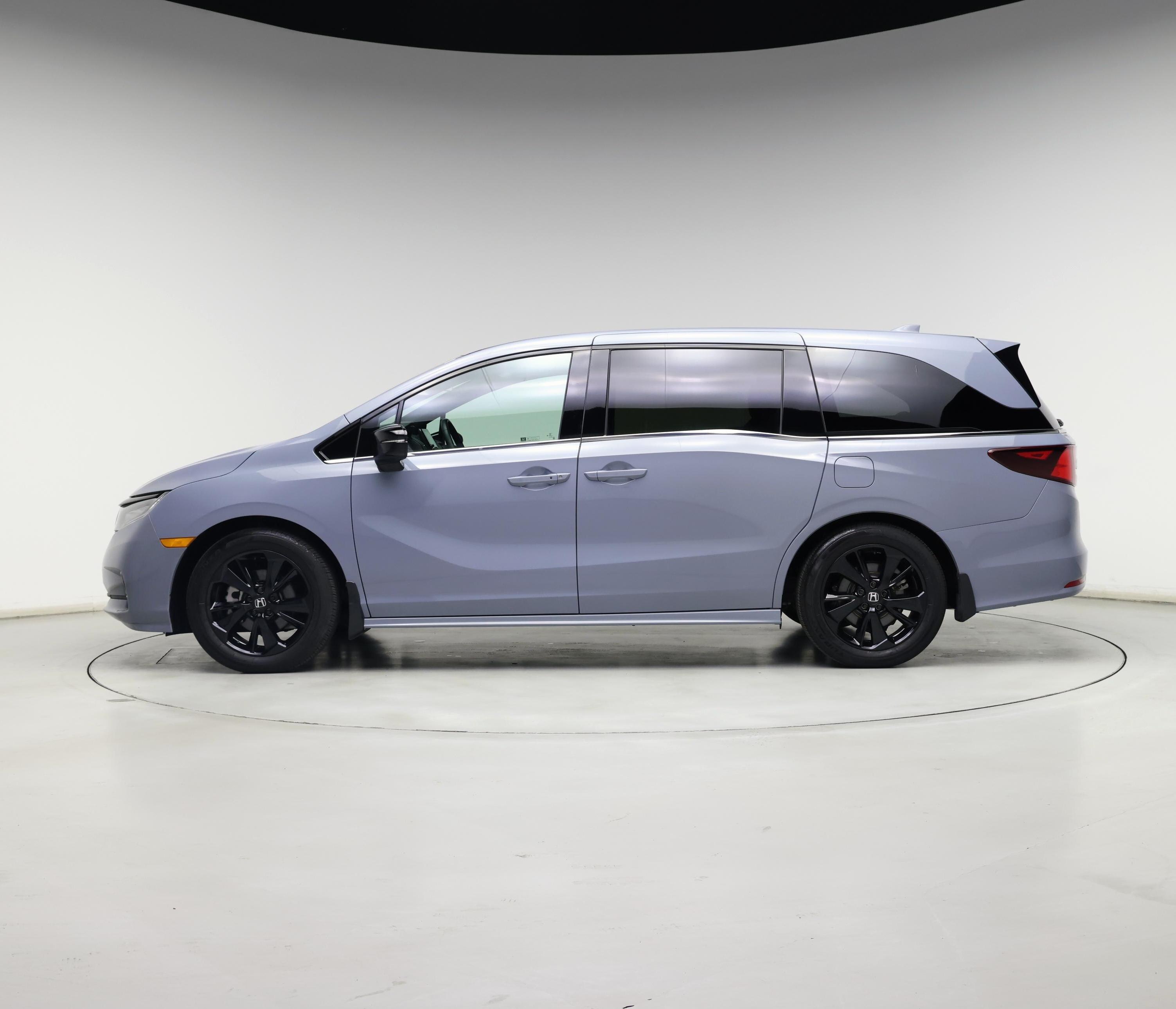 Thumbnail: 2024 Honda Odyssey - 3
