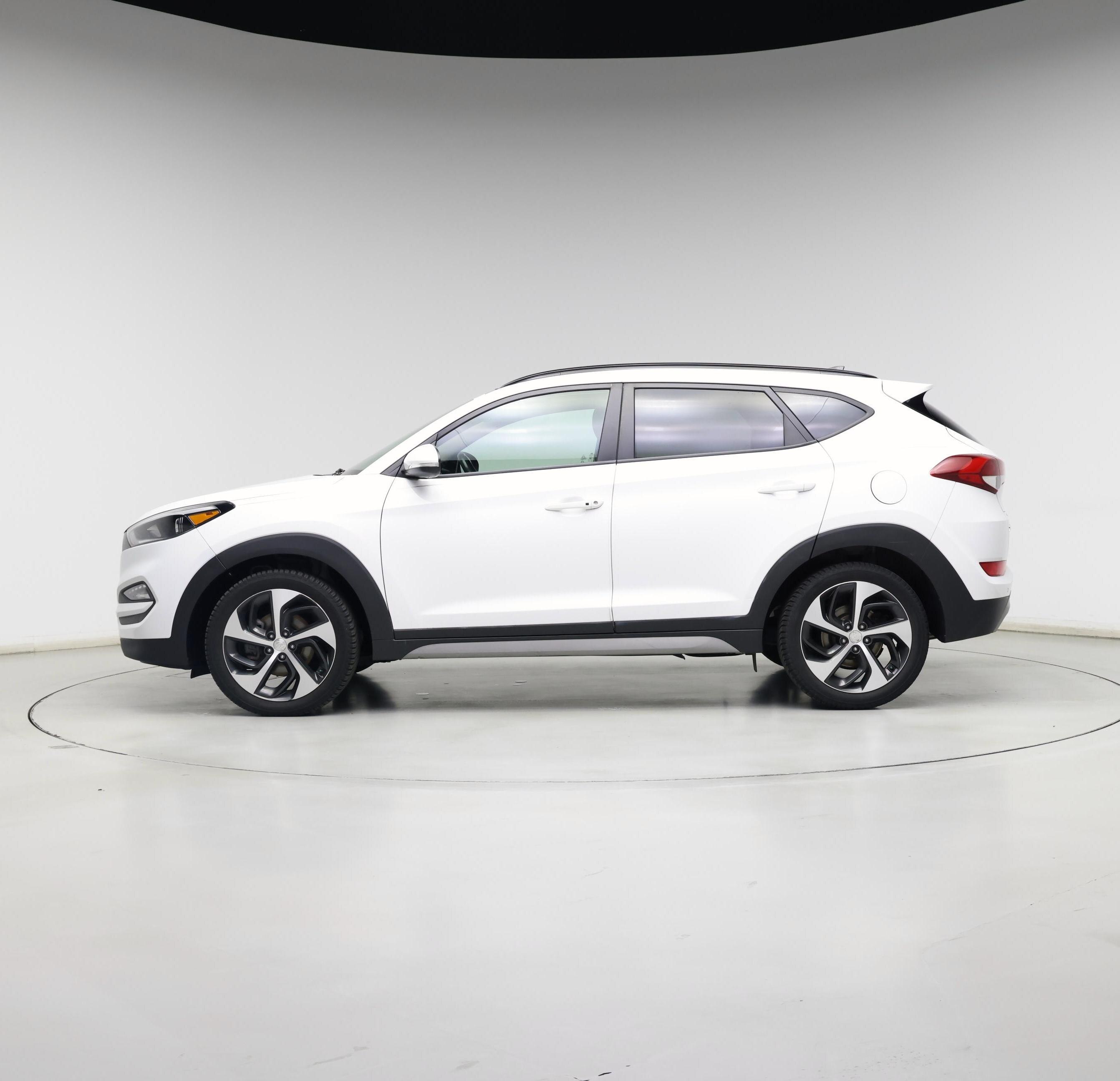 Thumbnail: 2018 Hyundai Tucson - 3