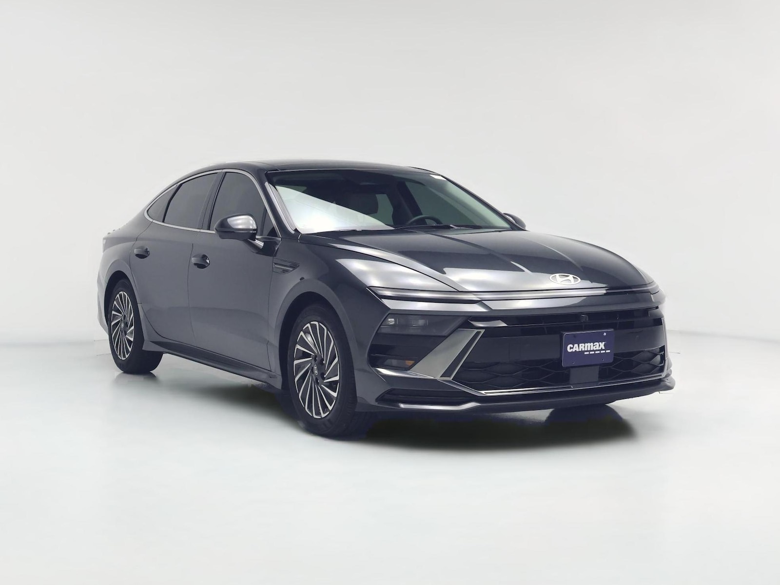 2025 Hyundai Sonata Hybrid