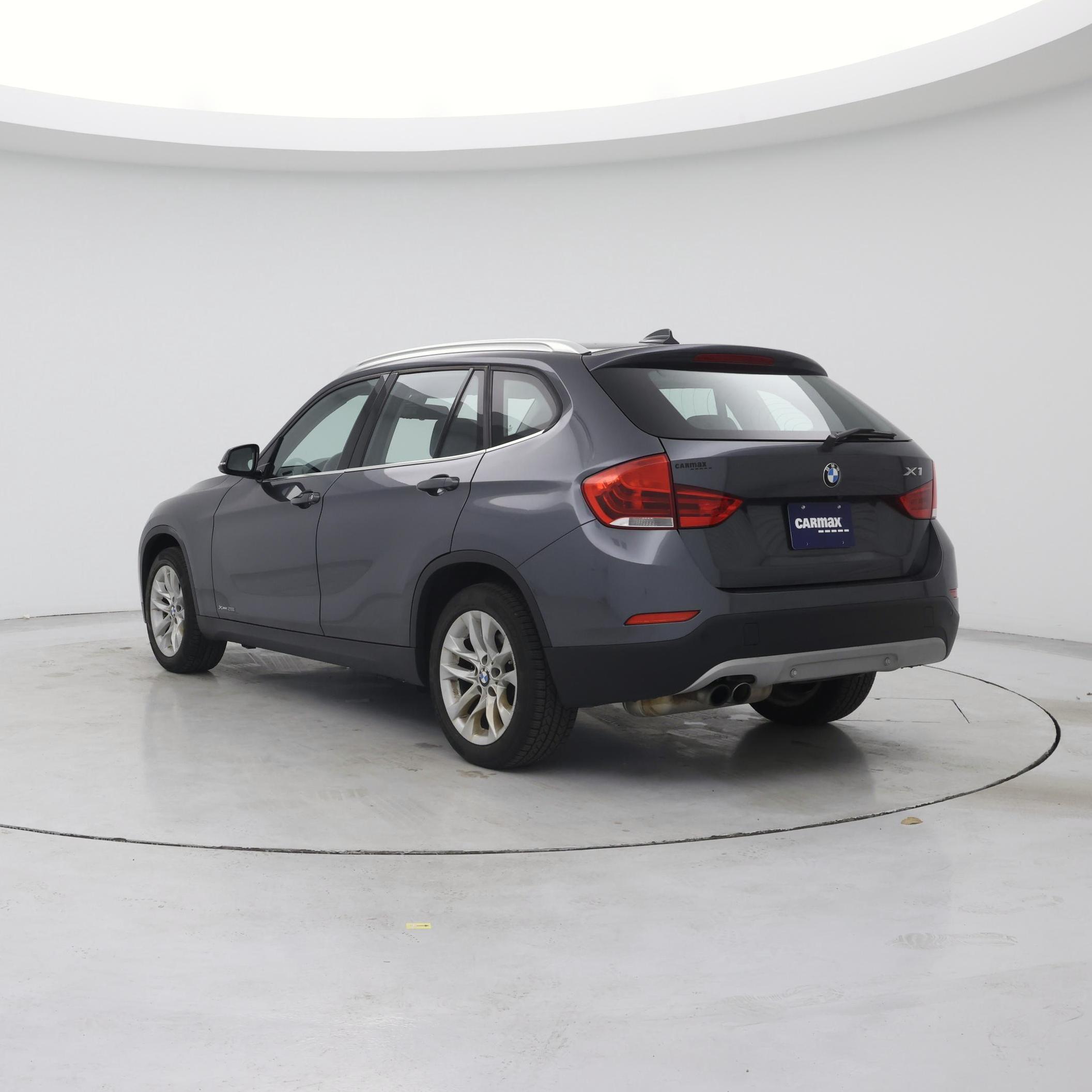 Thumbnail: 2015 BMW X1 - 2