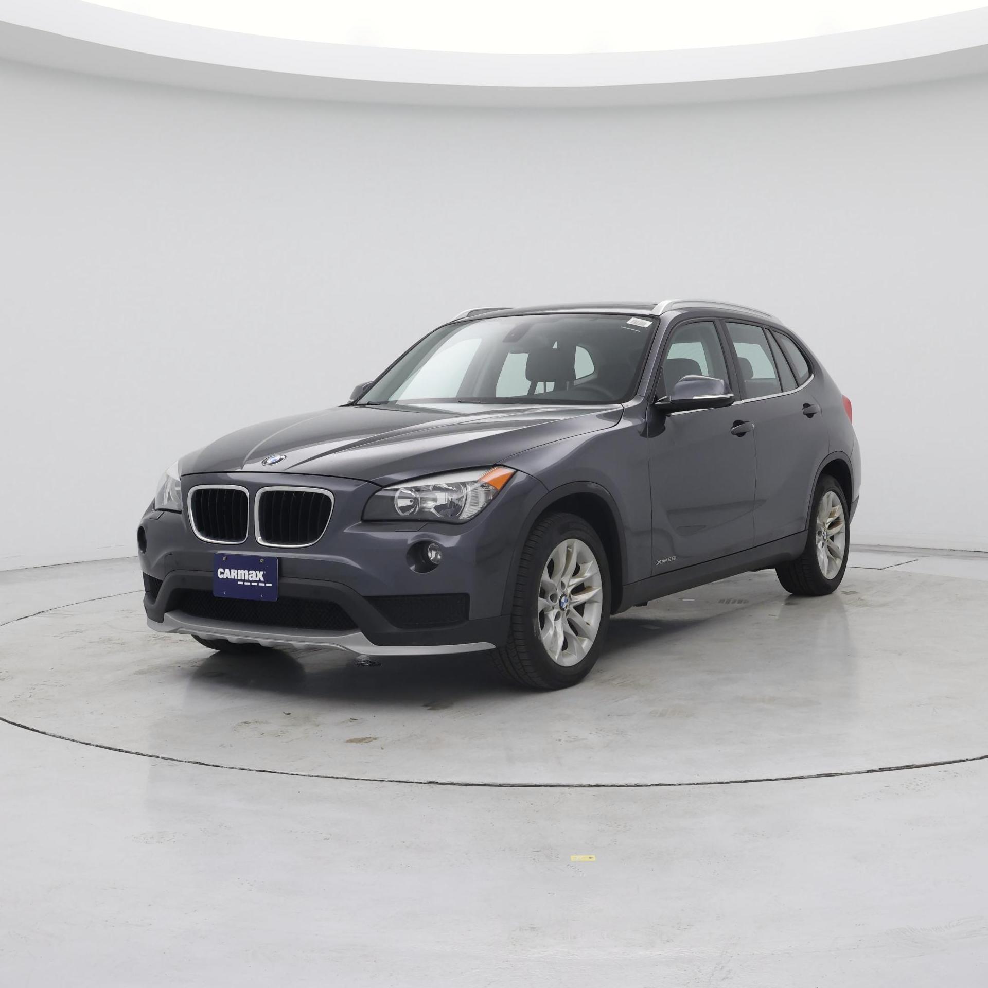 Thumbnail: 2015 BMW X1 - 4