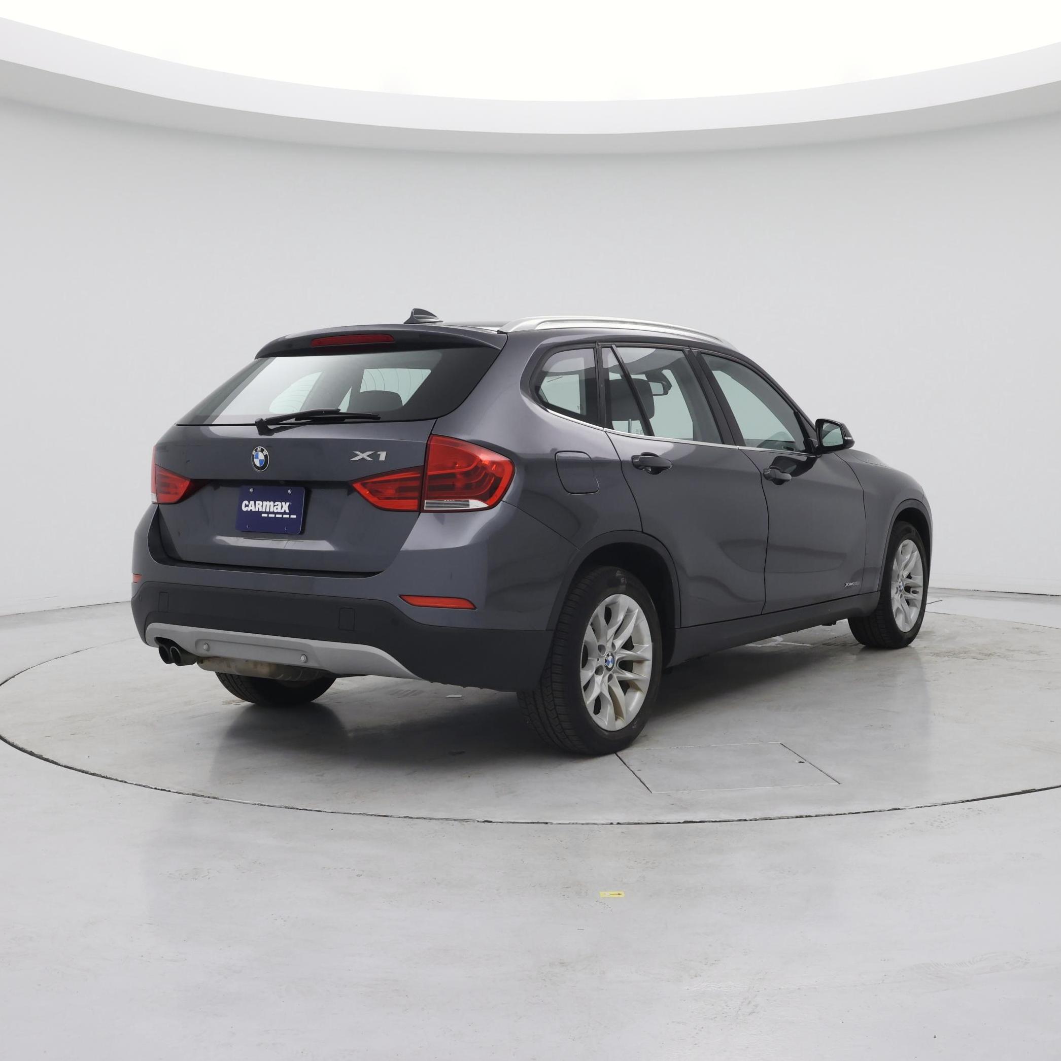 Thumbnail: 2015 BMW X1 - 8