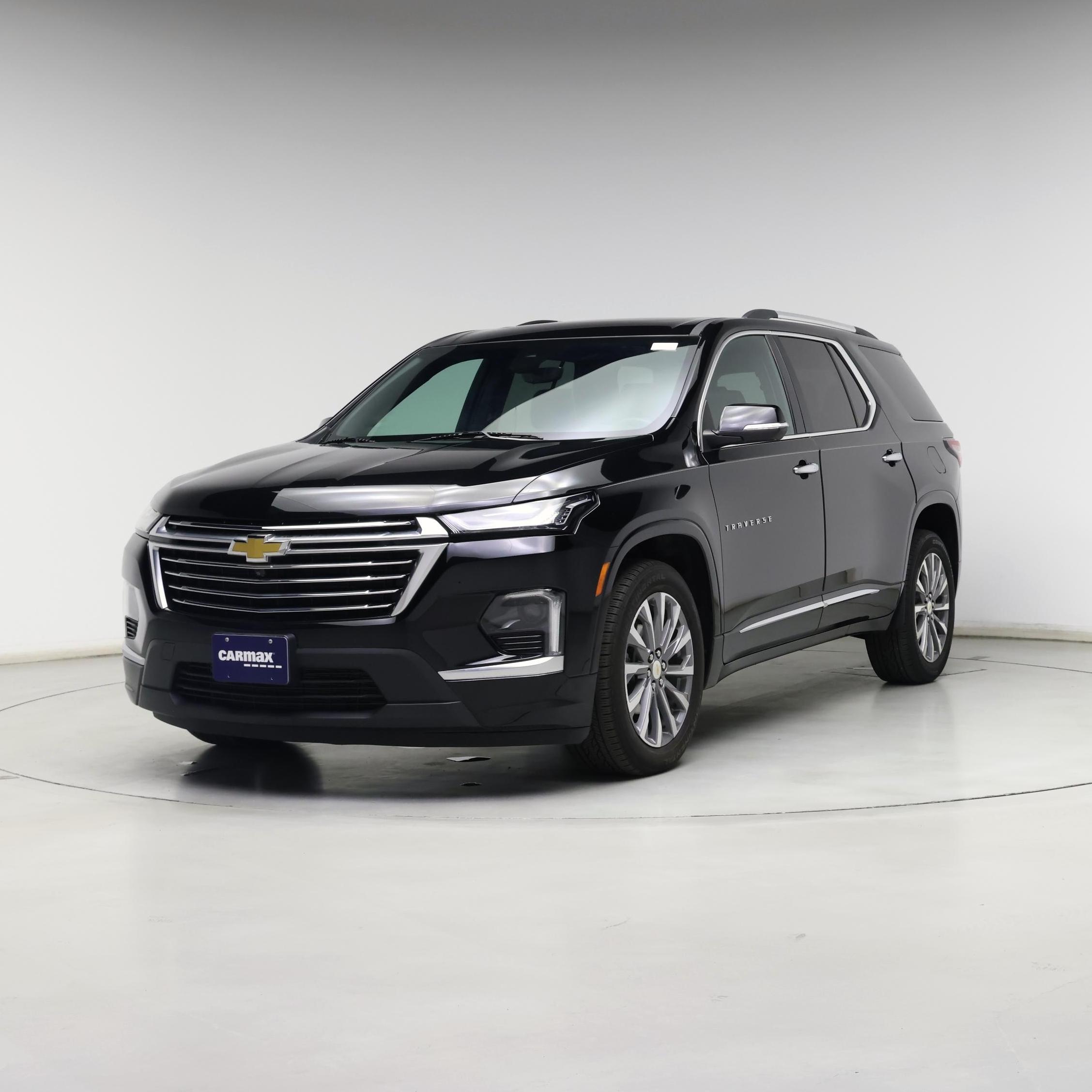 Thumbnail: 2023 Chevrolet Traverse - 4