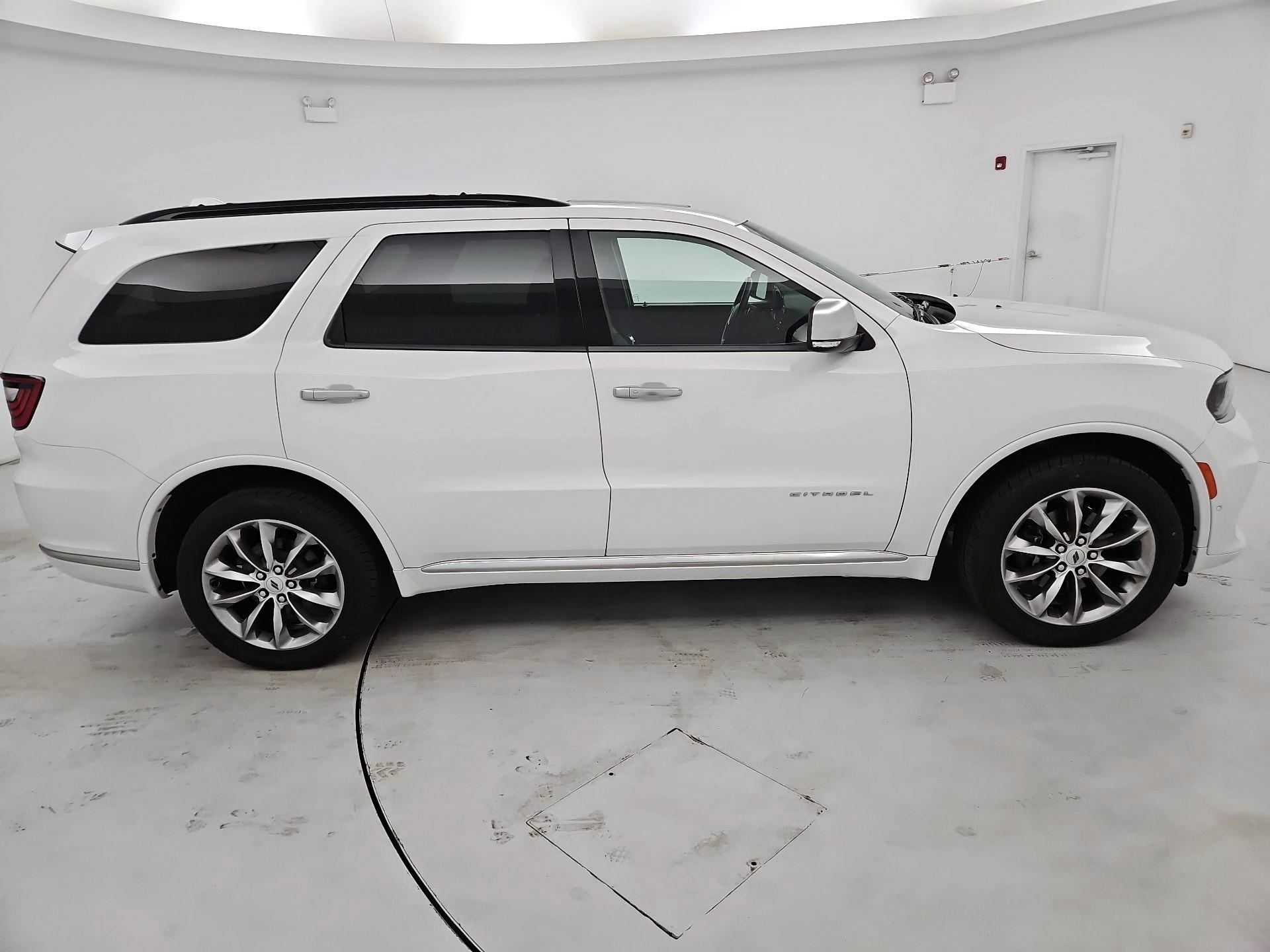 Thumbnail: 2022 Dodge Durango - 4