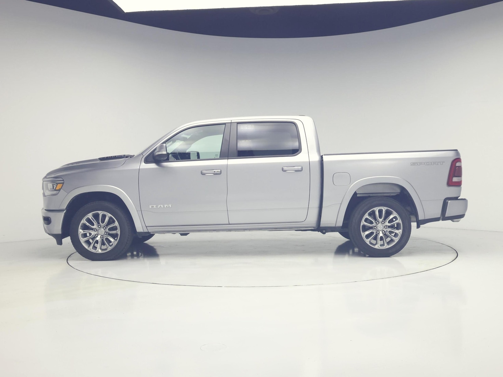 2022 RAM Ram 1500 Pickup Laramie - Photo 4