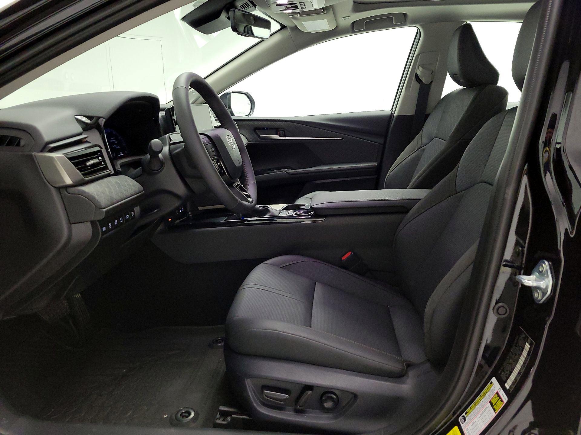 Thumbnail: 2026 Toyota Camry - 11