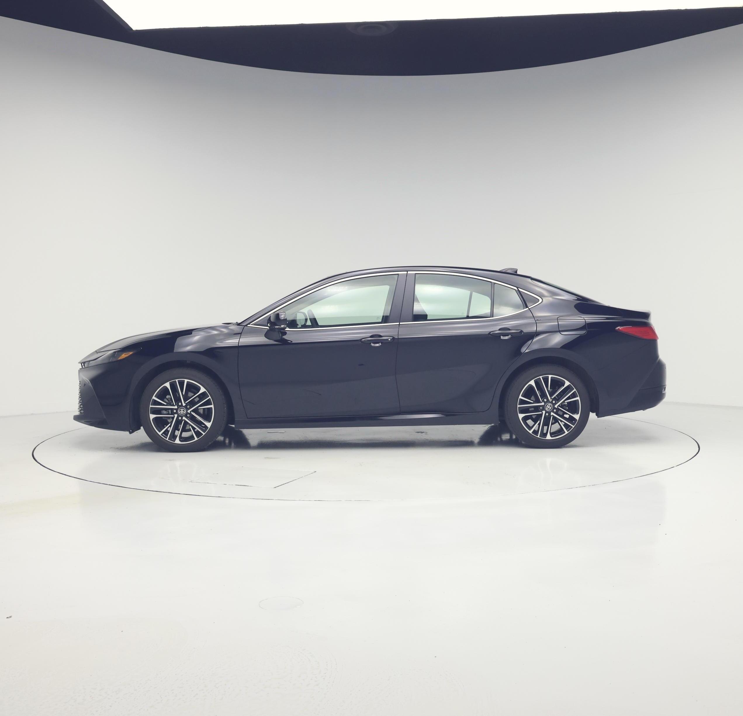 Thumbnail: 2026 Toyota Camry - 3
