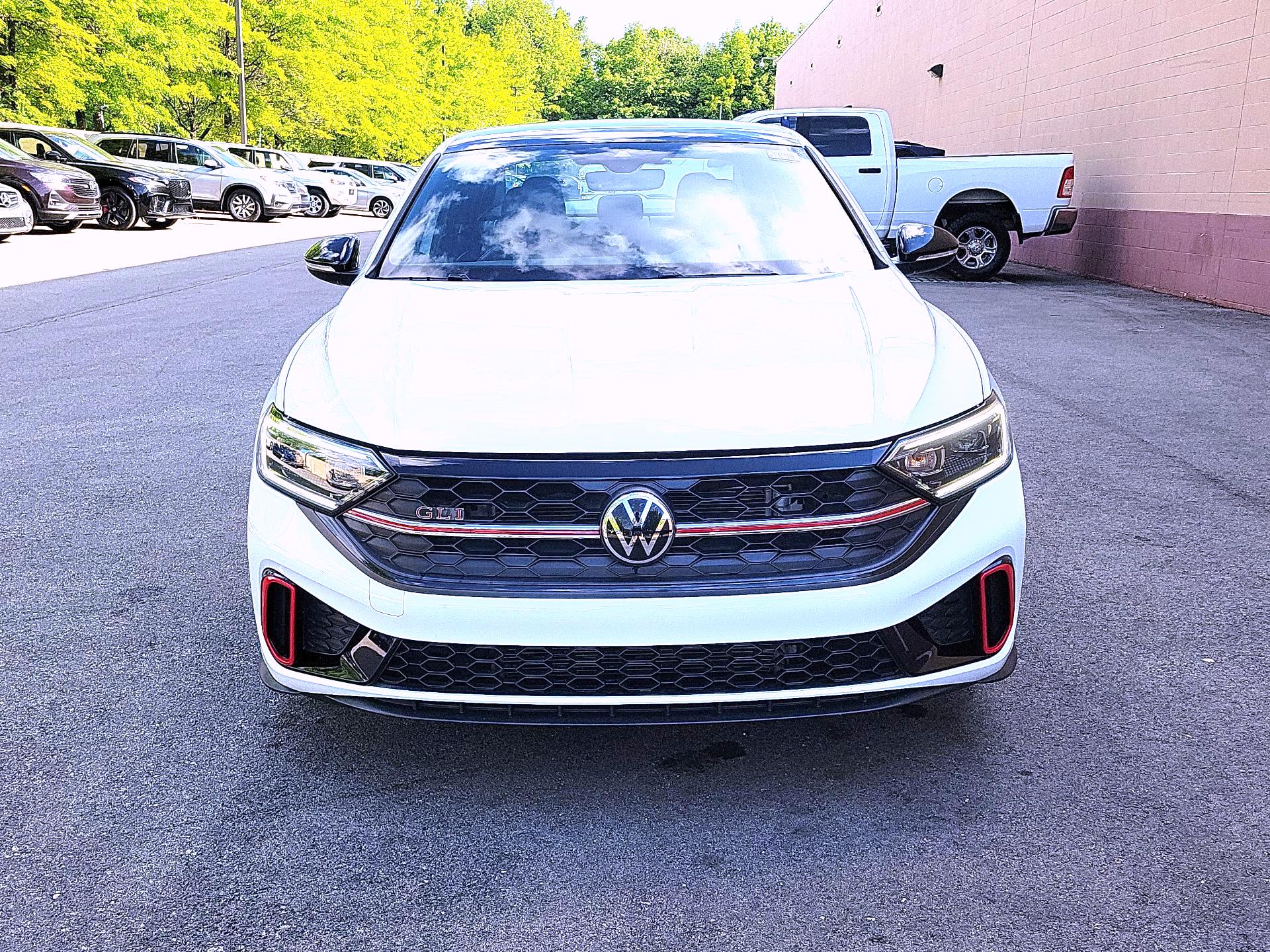 Thumbnail: 2023 Volkswagen Jetta - 2