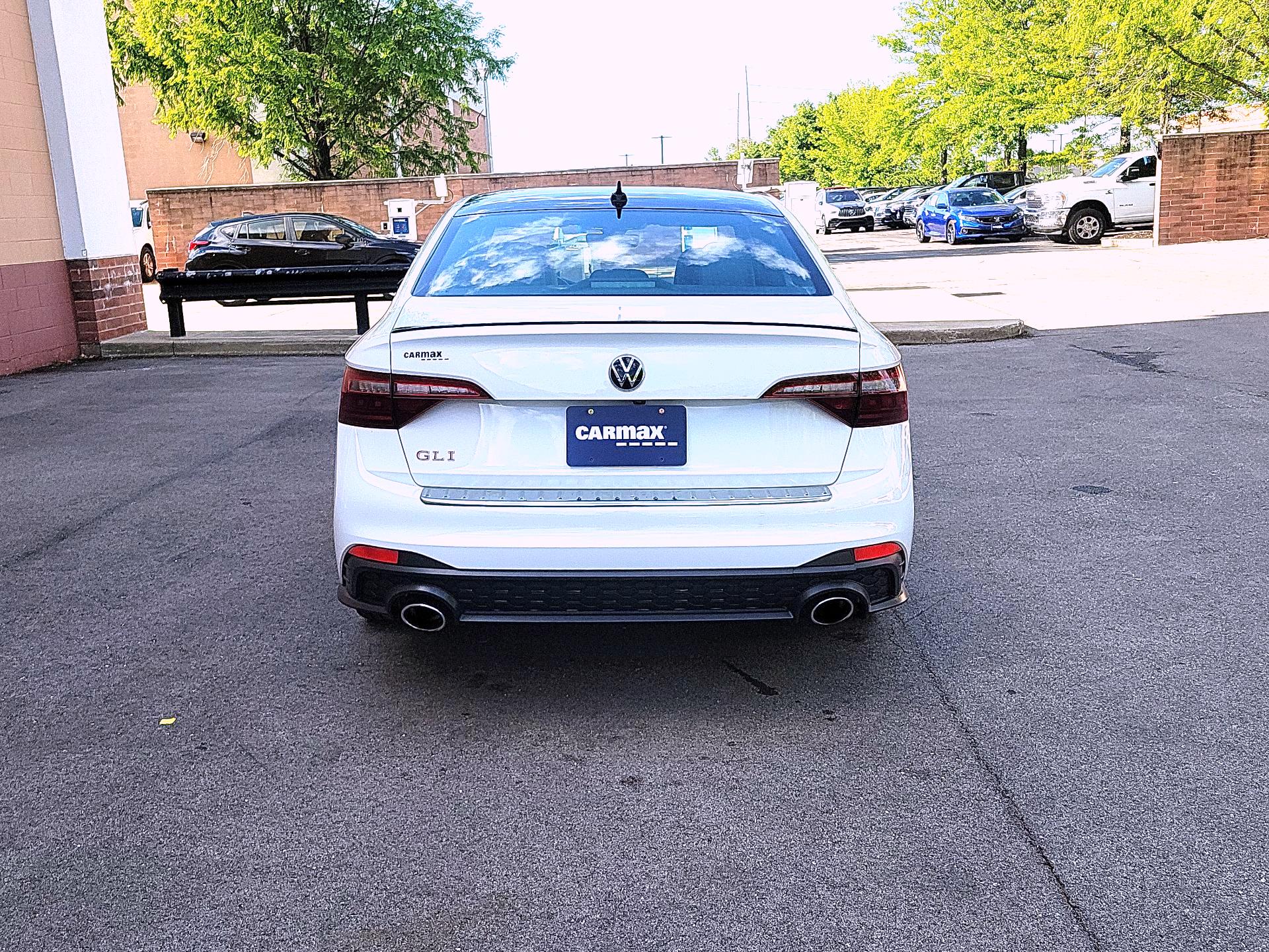 Thumbnail: 2023 Volkswagen Jetta - 6