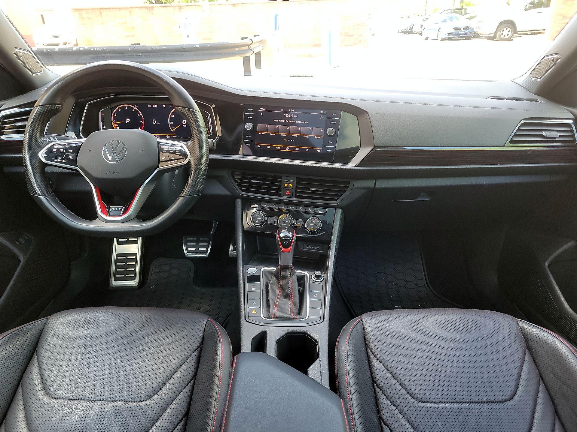 Thumbnail: 2023 Volkswagen Jetta - 8