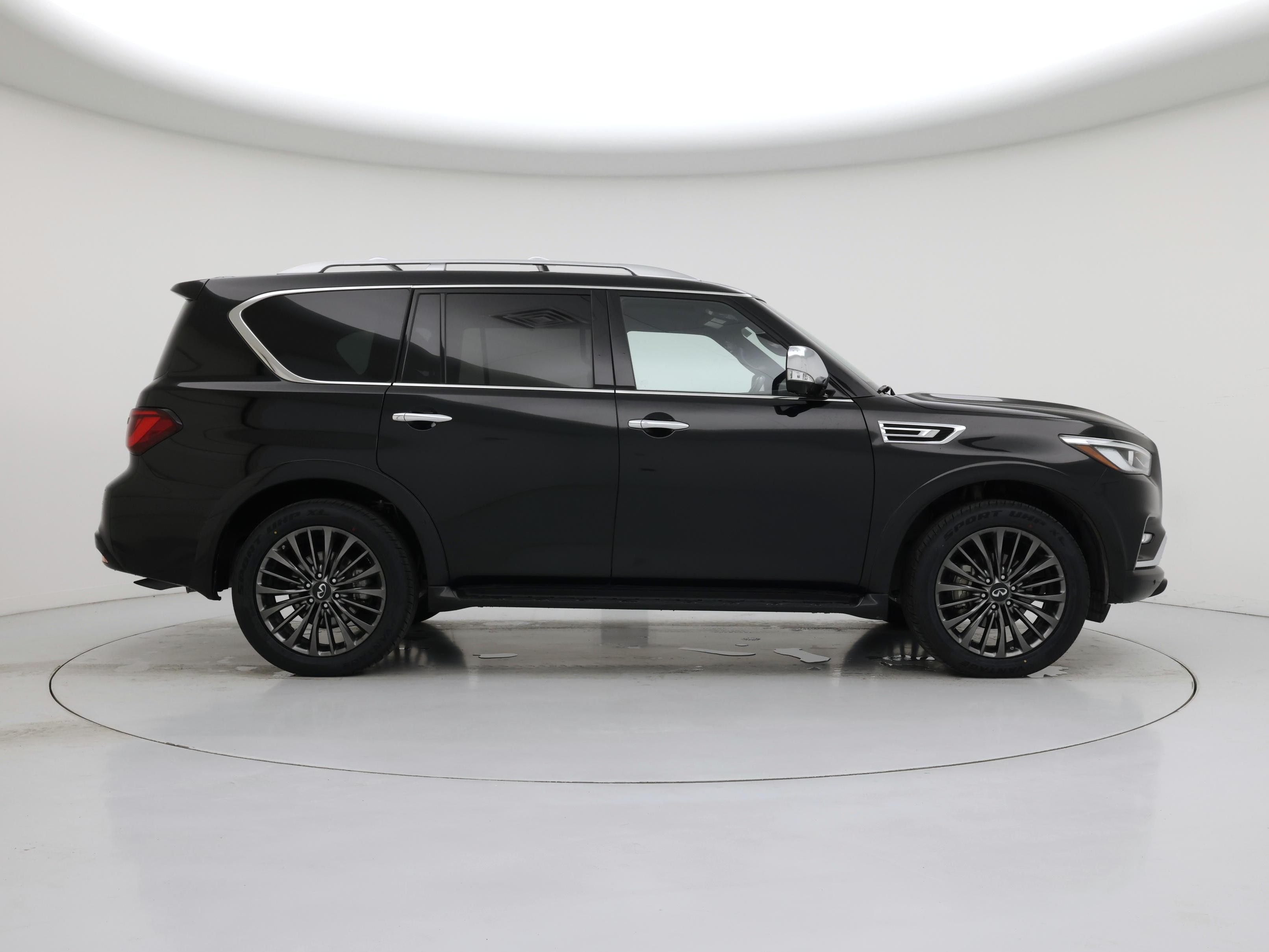 Thumbnail: 2022 INFINITI QX80 - 7