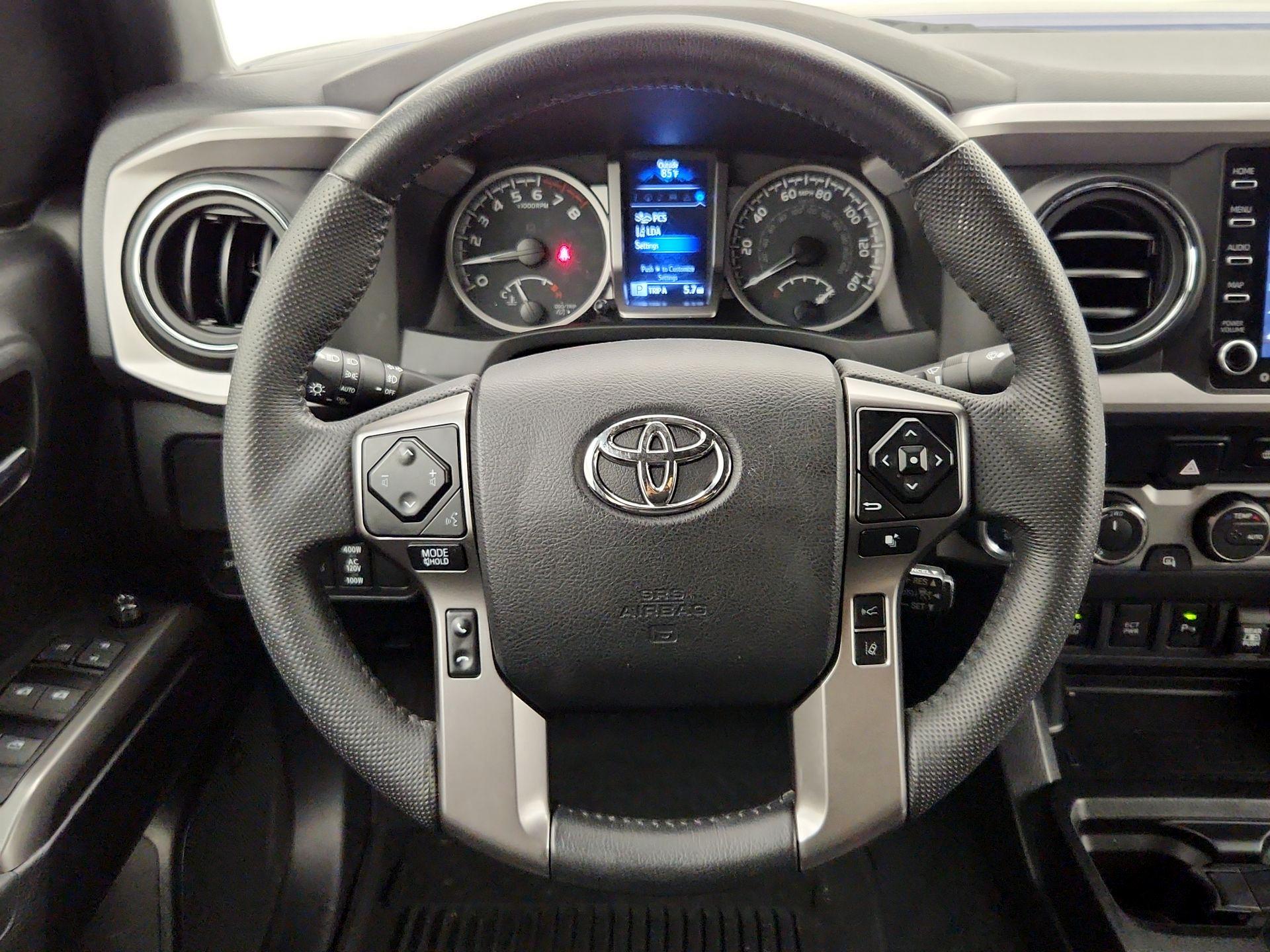 Thumbnail: 2022 Toyota Tacoma - 10