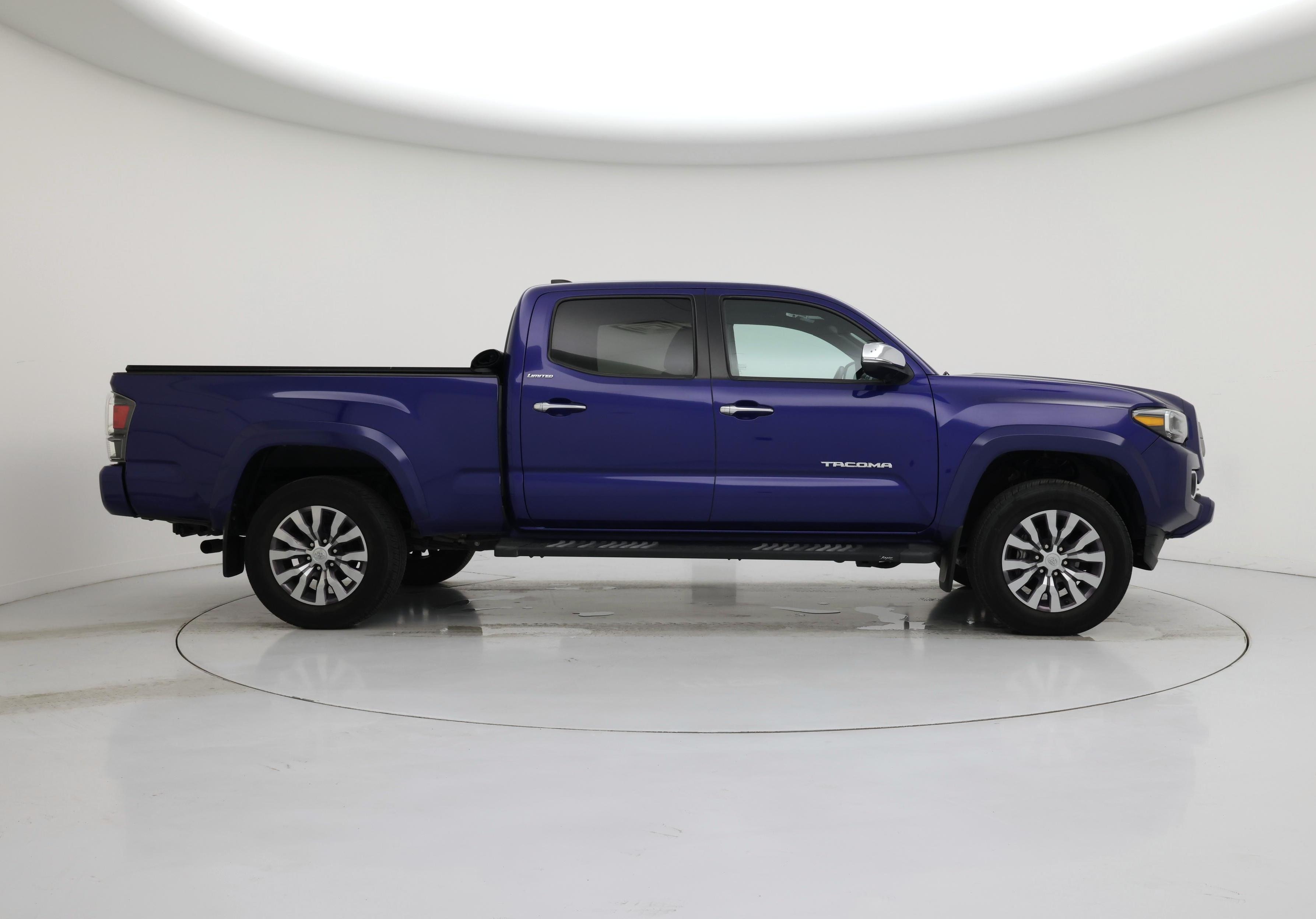 Thumbnail: 2022 Toyota Tacoma - 7