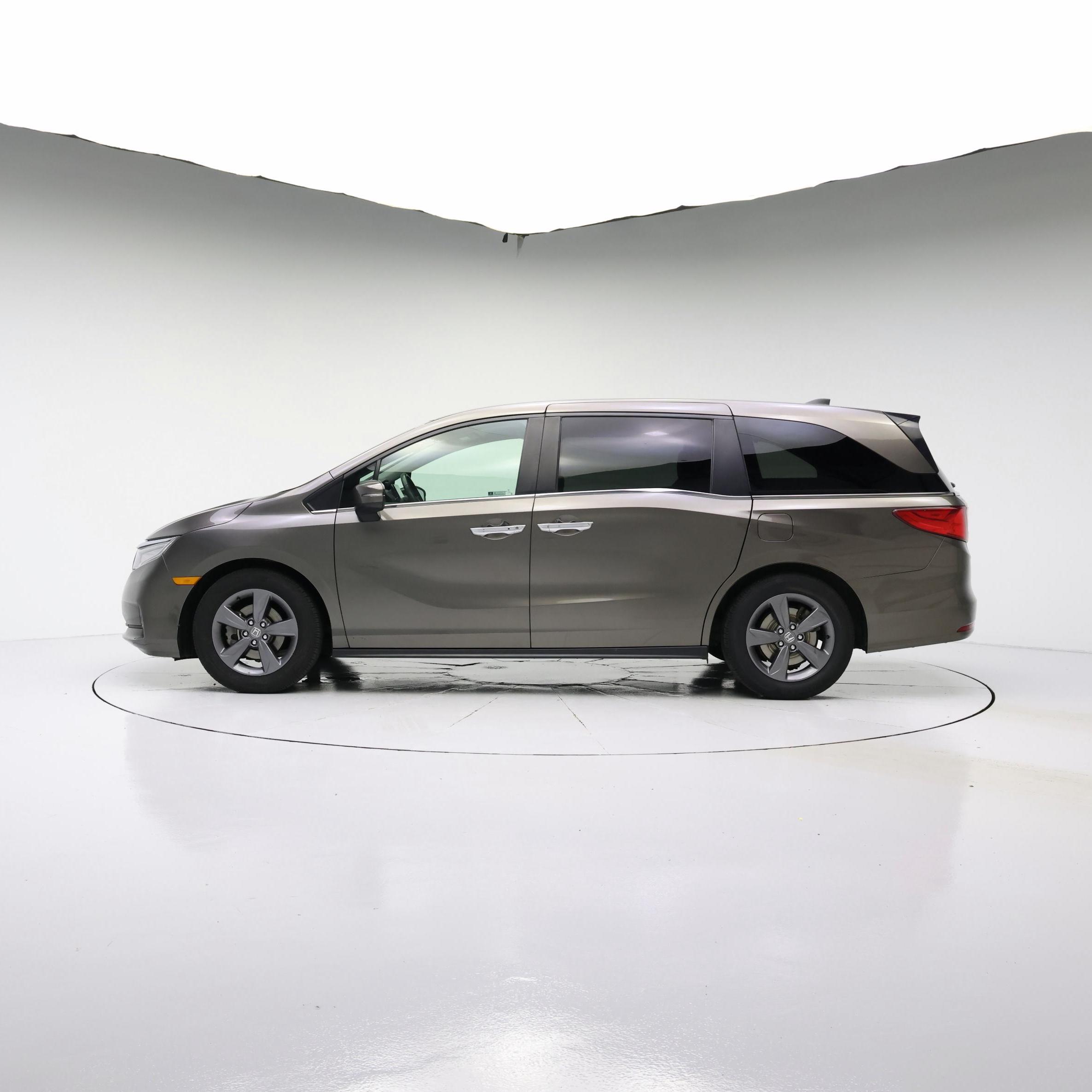 Thumbnail: 2021 Honda Odyssey - 3