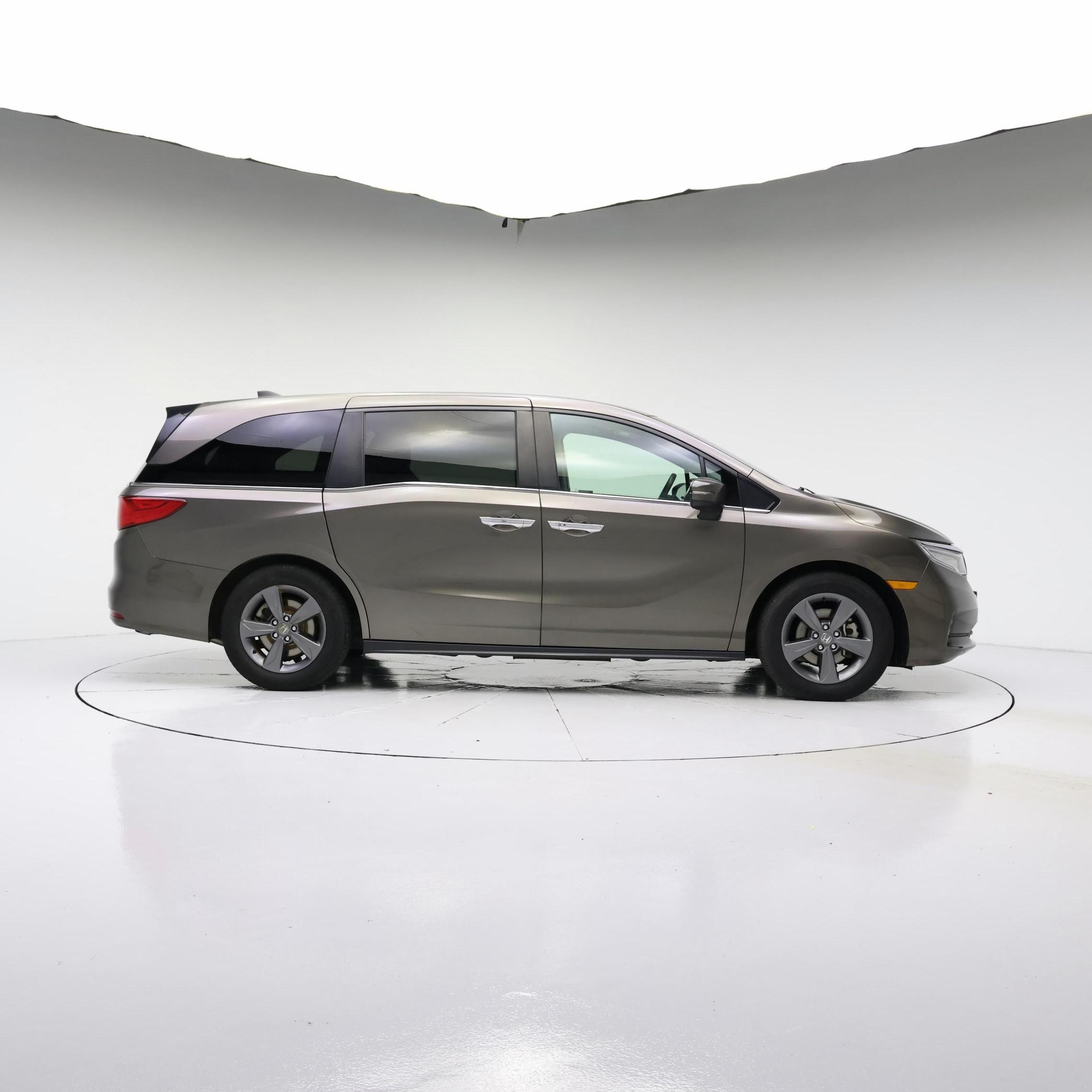 Thumbnail: 2021 Honda Odyssey - 7