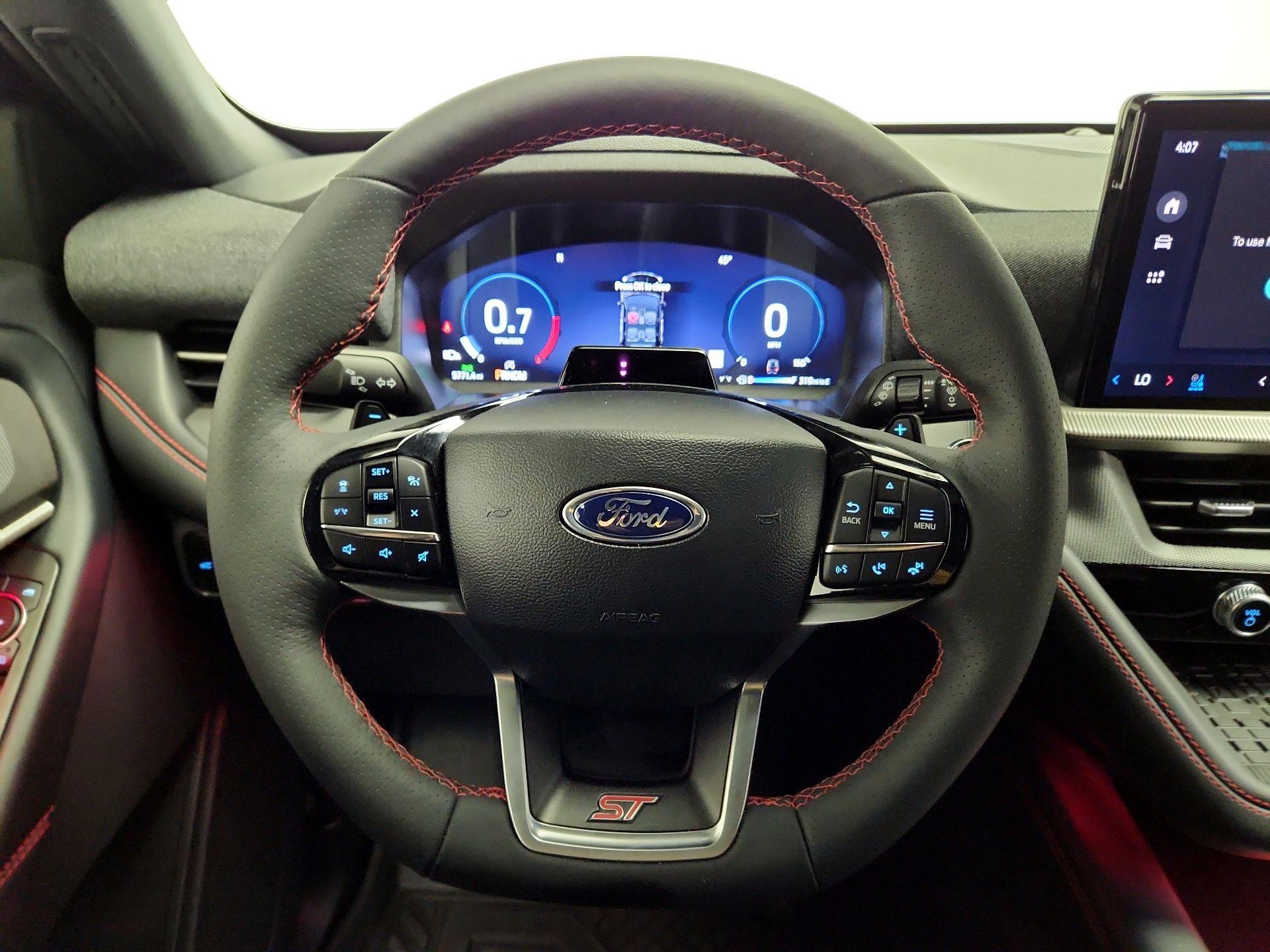 Thumbnail: 2025 Ford Explorer - 10