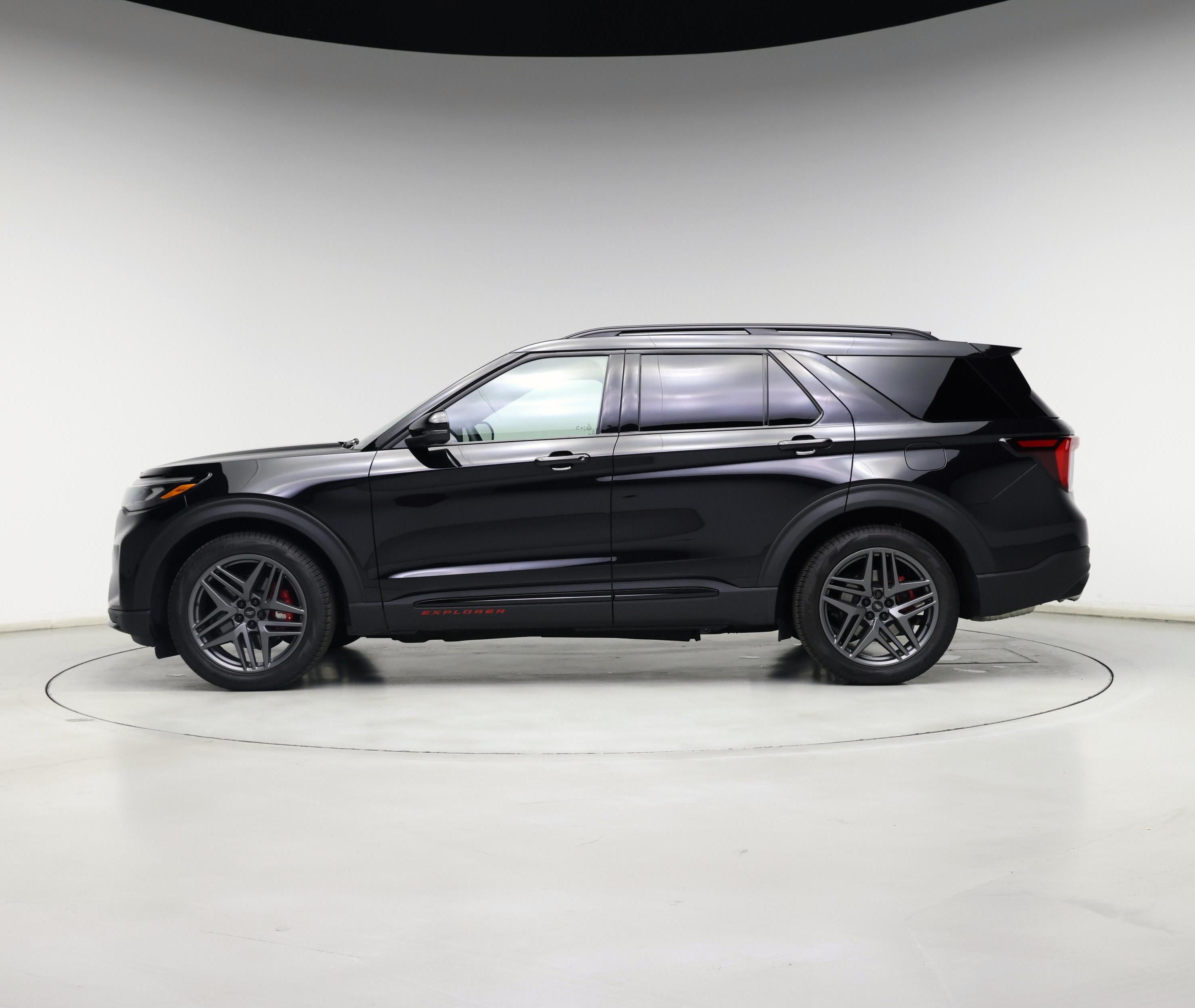 Thumbnail: 2025 Ford Explorer - 3