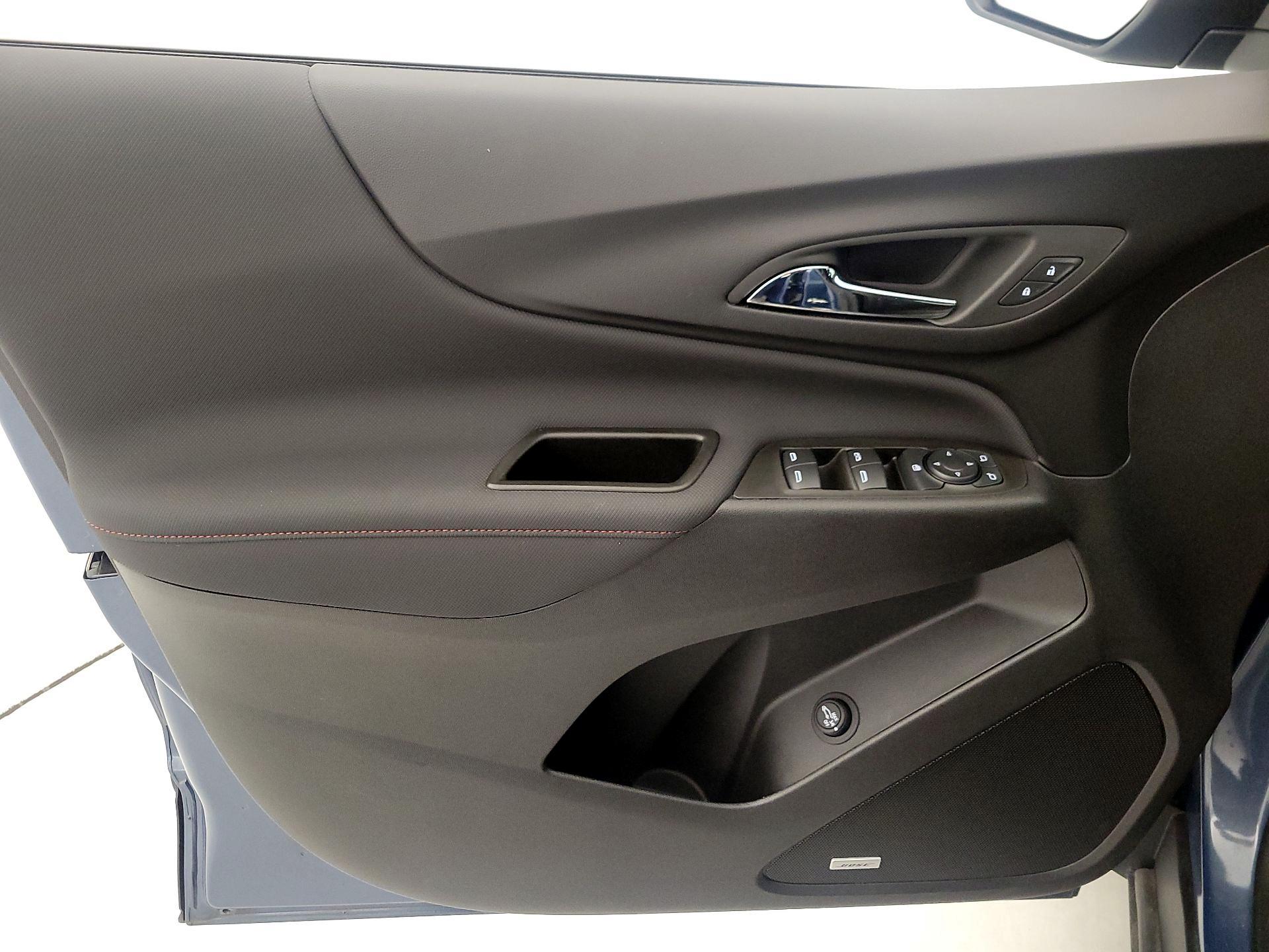 Thumbnail: 2024 Chevrolet Equinox - 12