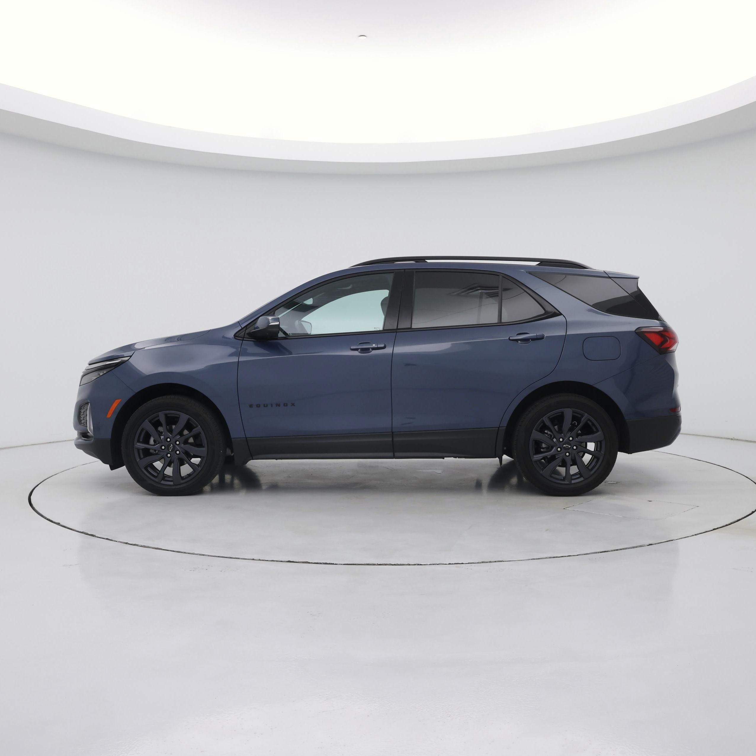 Thumbnail: 2024 Chevrolet Equinox - 3