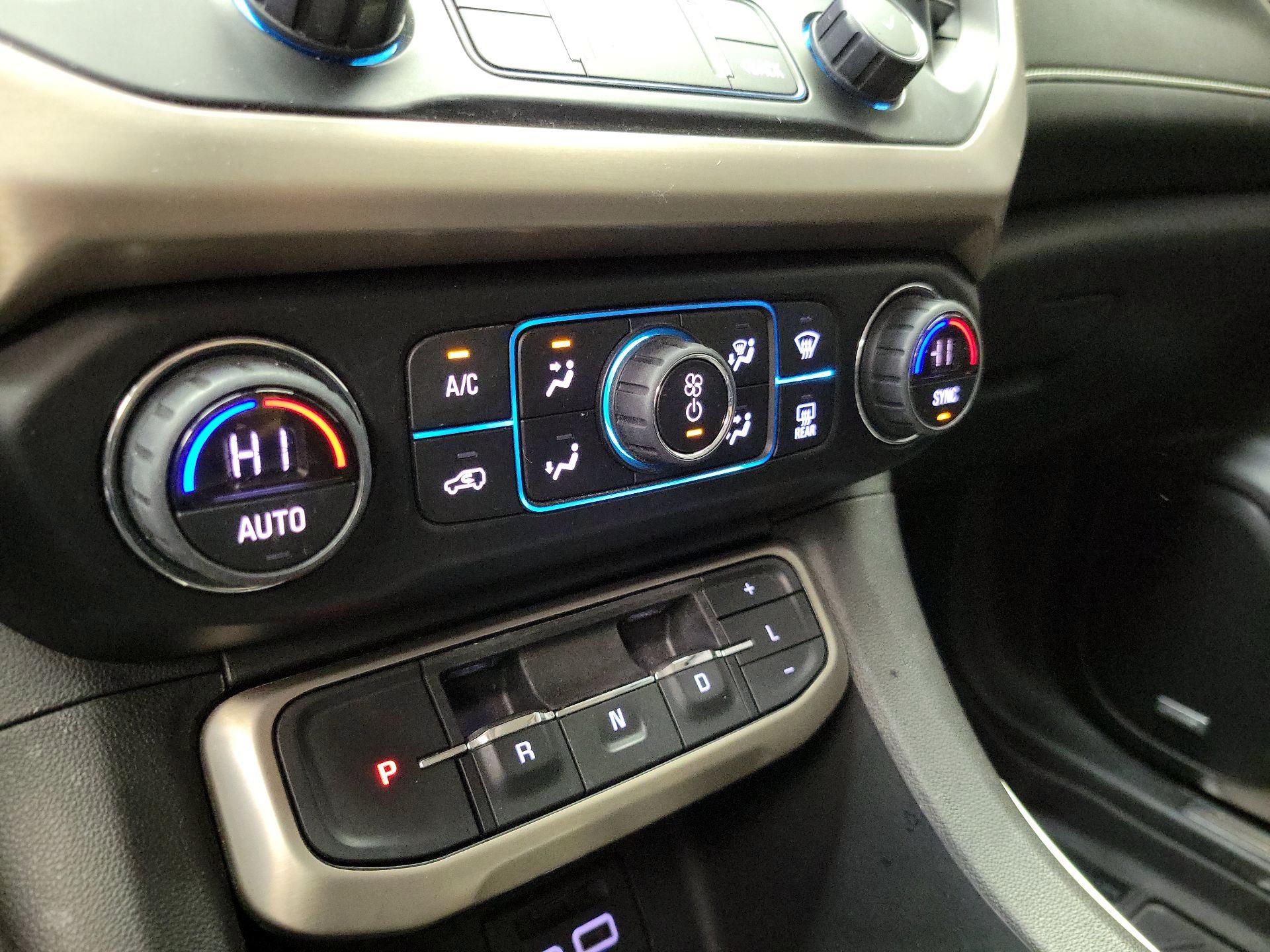 Thumbnail: 2021 GMC Acadia - 16