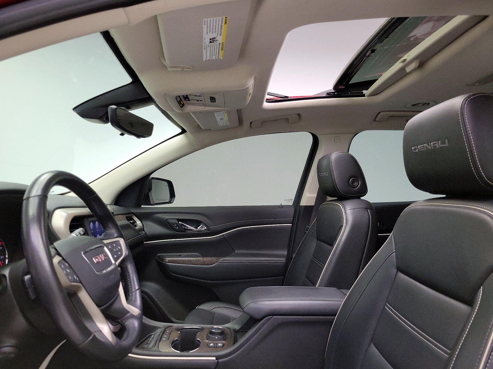 Thumbnail: 2021 GMC Acadia - 19