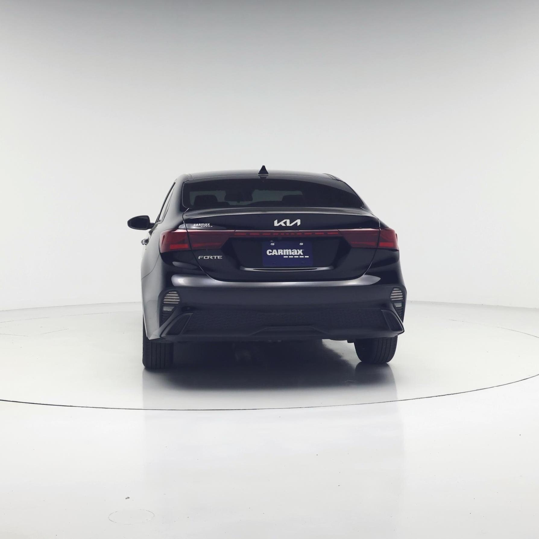 Thumbnail: 2023 Kia Forte - 6