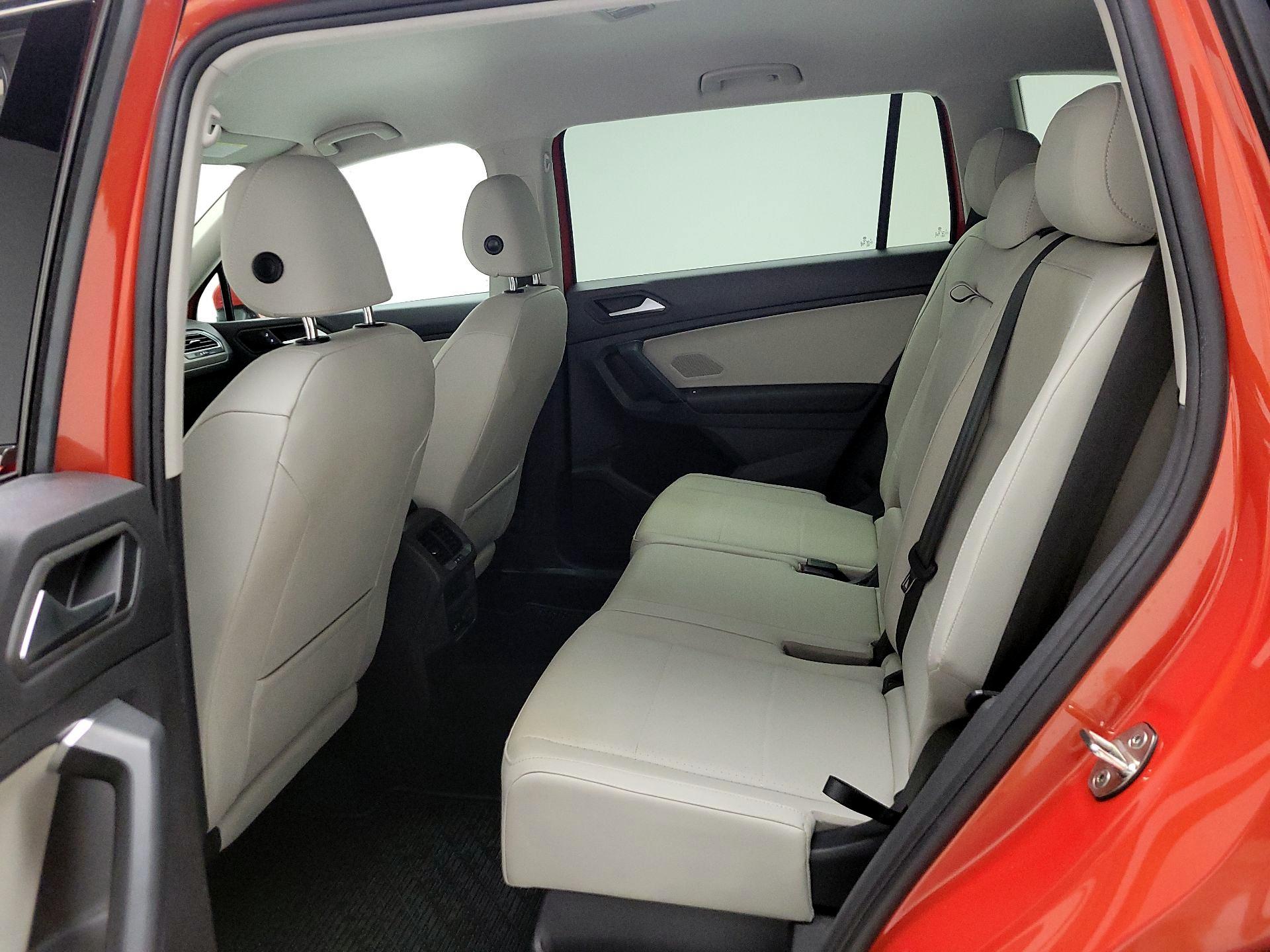 Thumbnail: 2019 Volkswagen Tiguan - 19