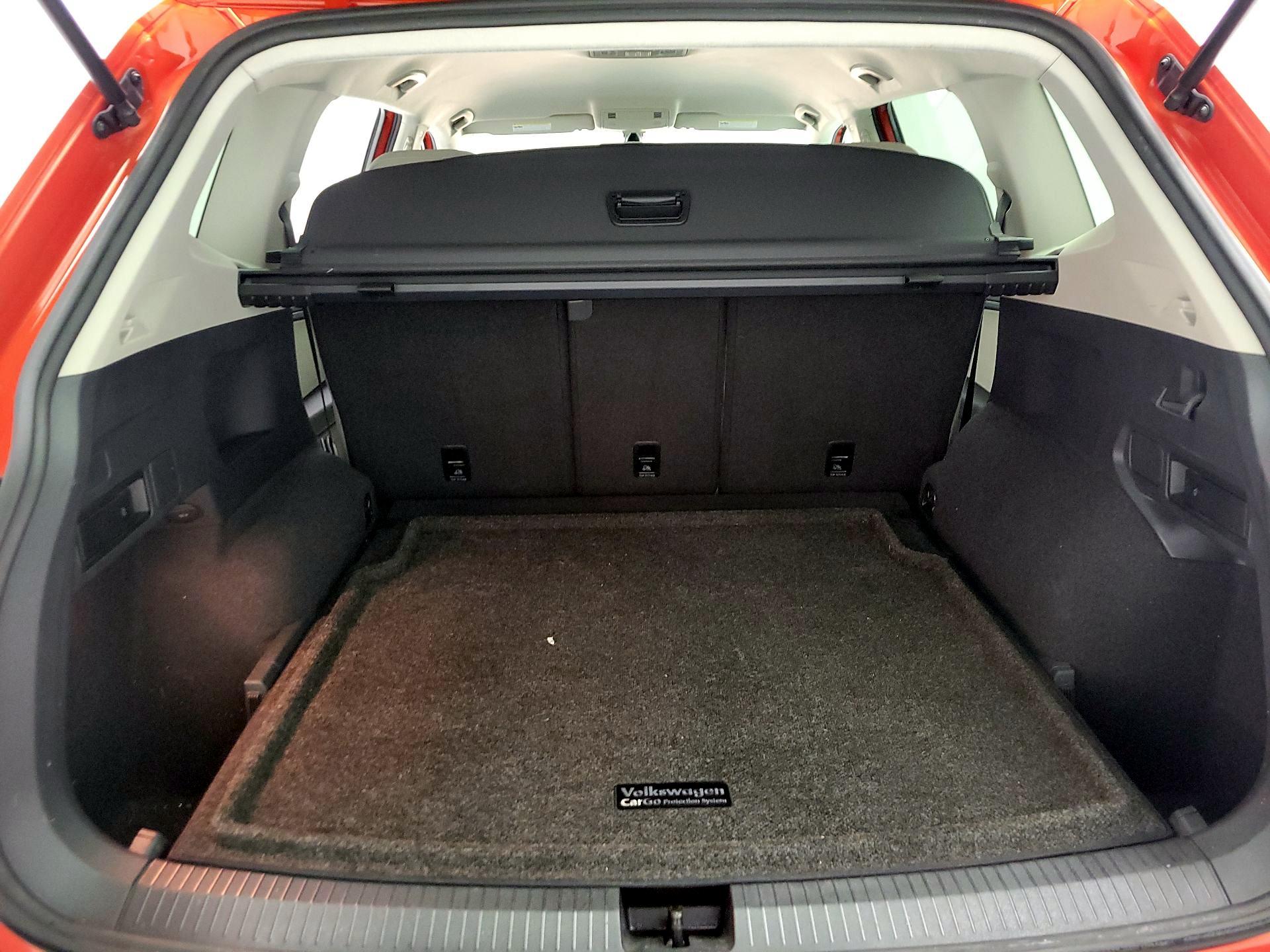 Thumbnail: 2019 Volkswagen Tiguan - 20