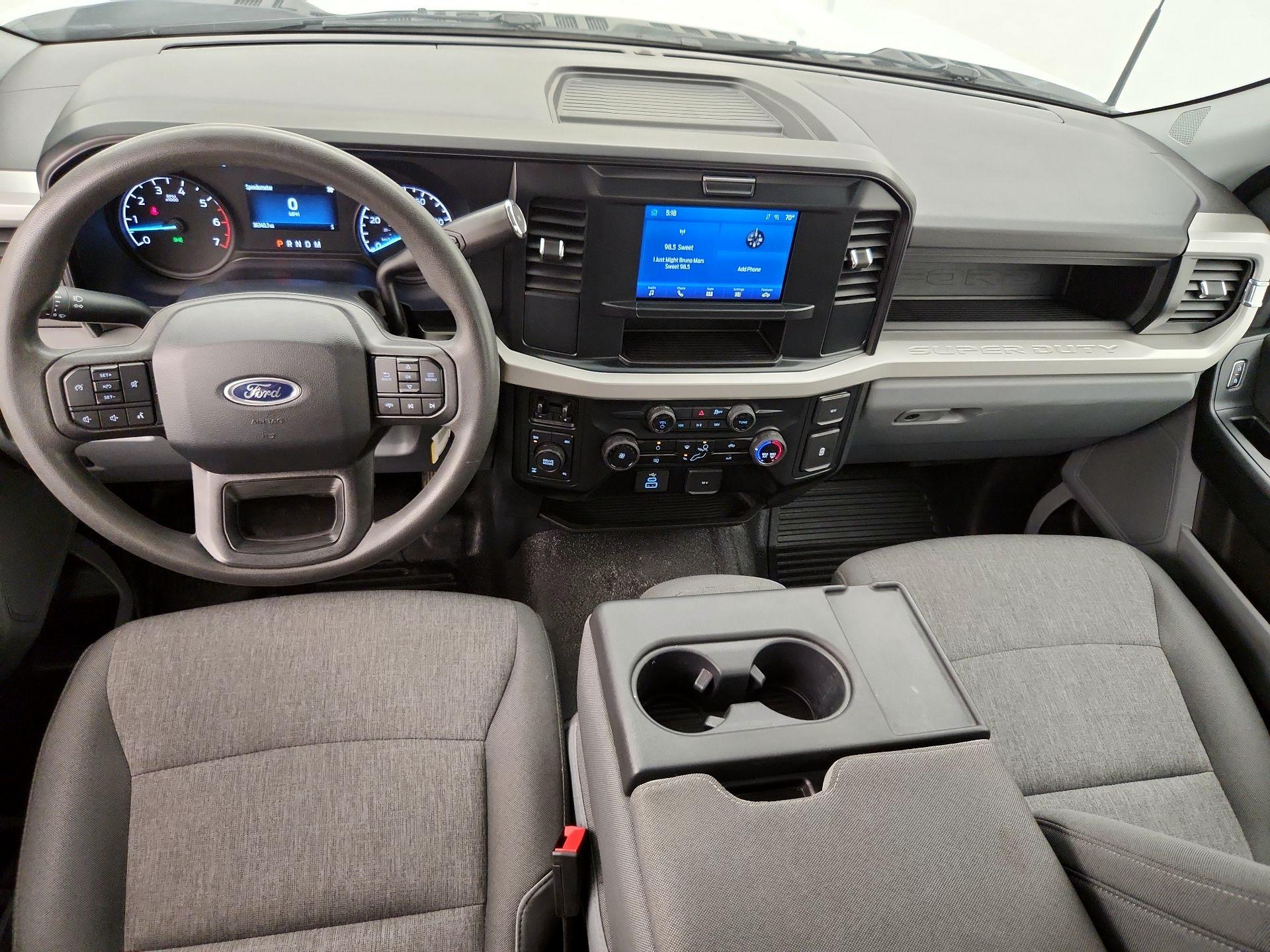 Thumbnail: 2025 Ford F-250 - 9