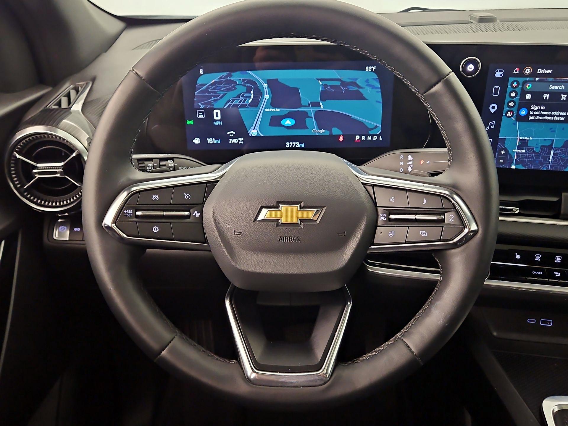 Thumbnail: 2026 Chevrolet Equinox - 10
