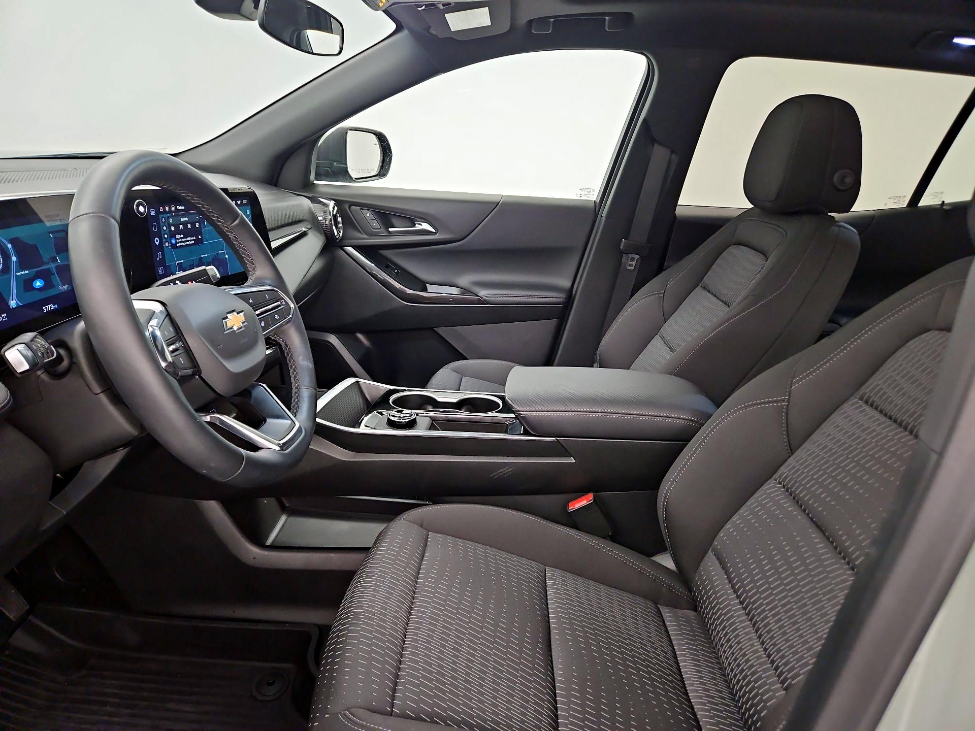 Thumbnail: 2026 Chevrolet Equinox - 11
