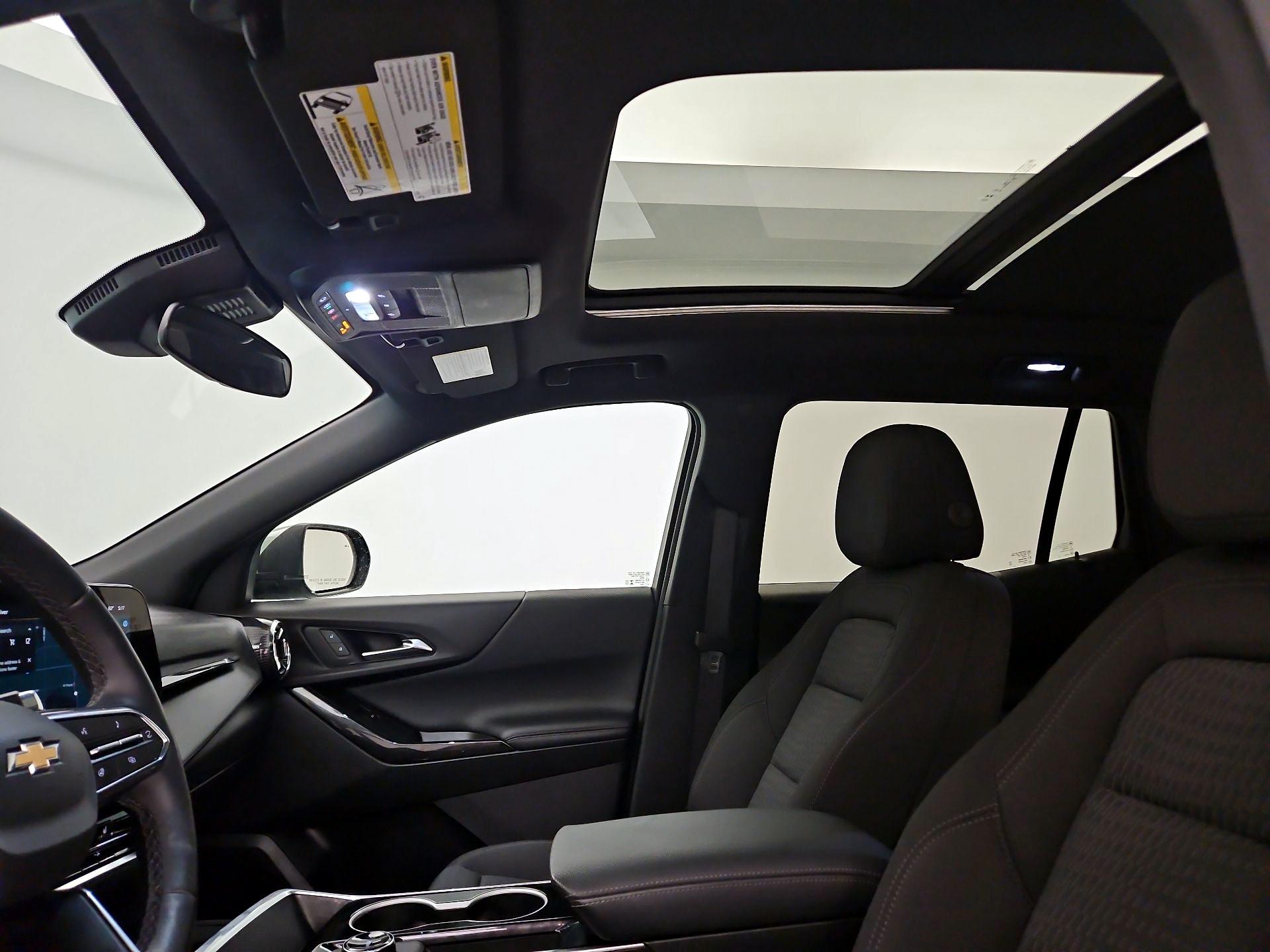 Thumbnail: 2026 Chevrolet Equinox - 20