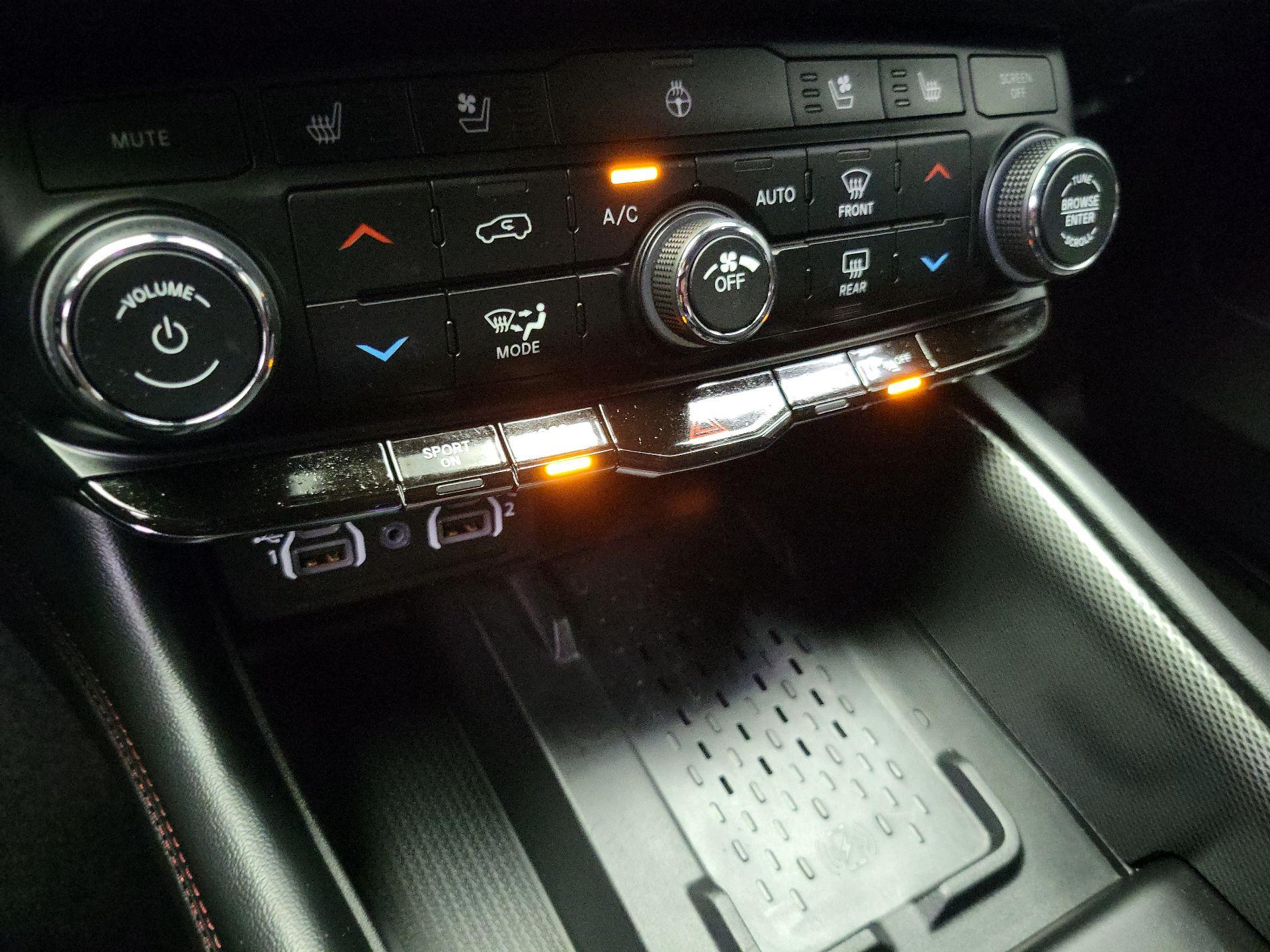 Thumbnail: 2025 Dodge Durango - 17