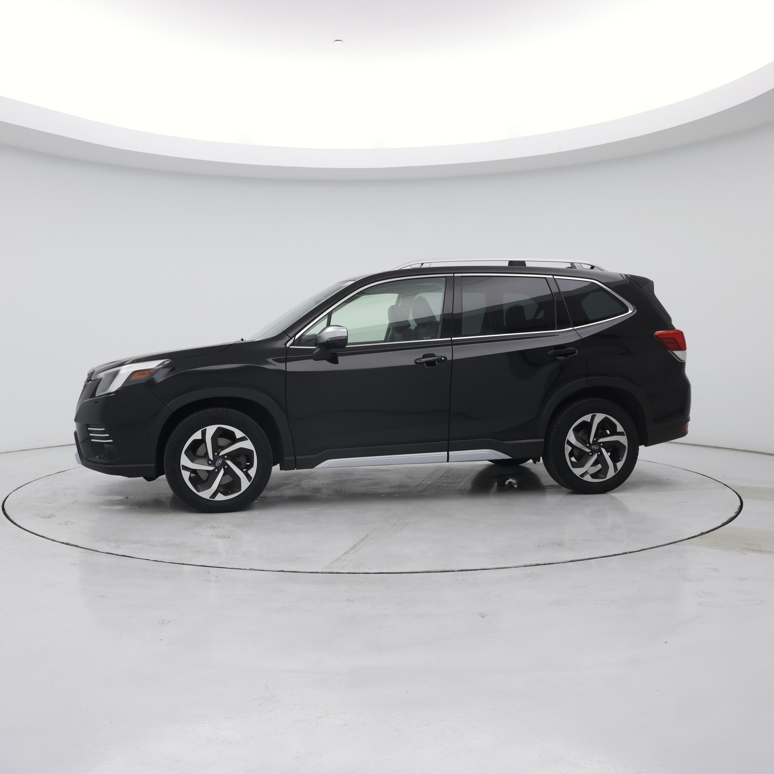 Thumbnail: 2022 Subaru Forester - 3