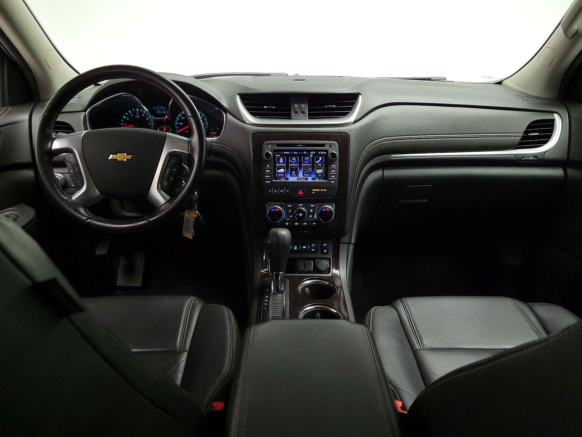 Thumbnail: 2017 Chevrolet Traverse - 9