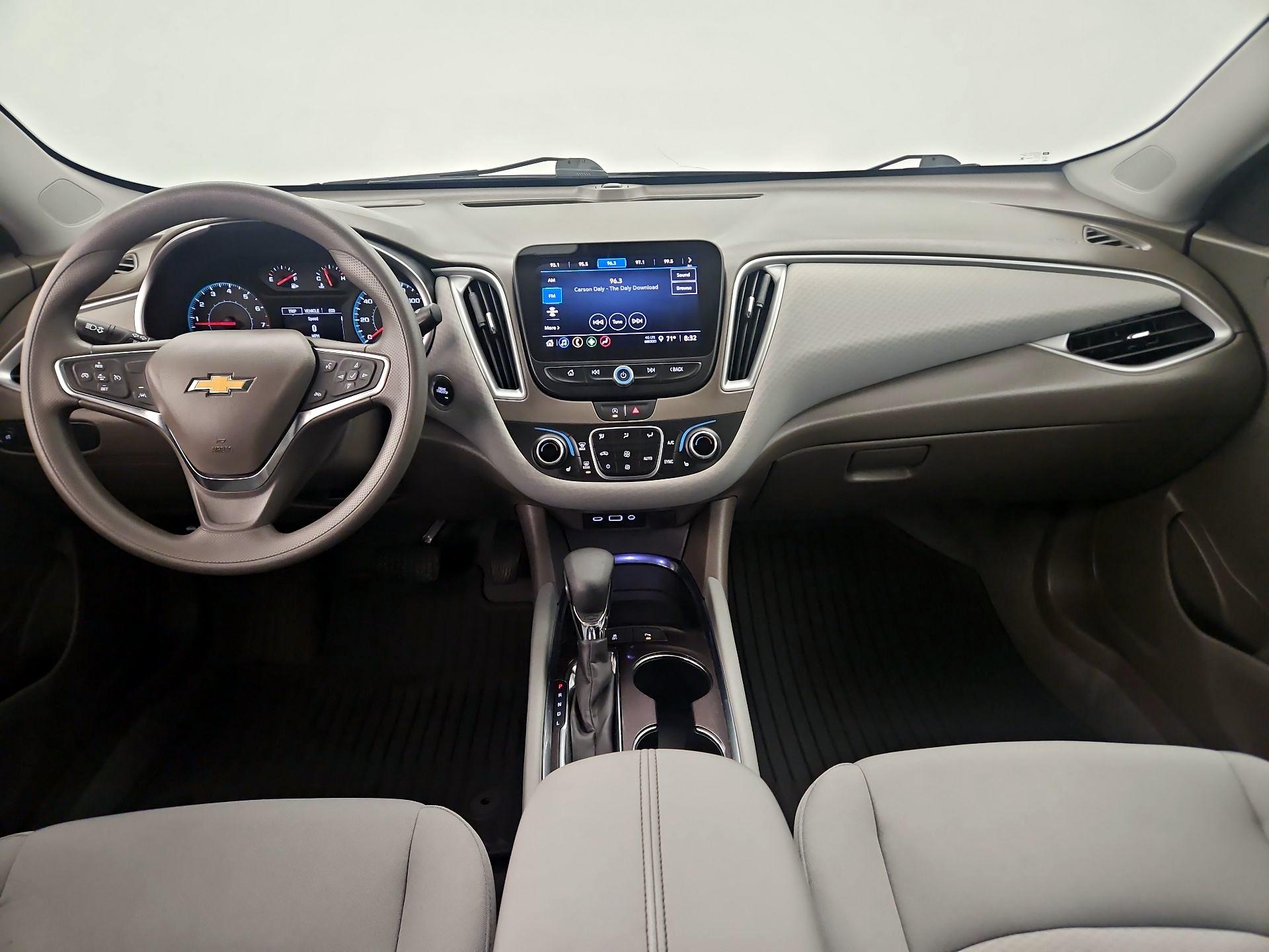 Thumbnail: 2025 Chevrolet Malibu - 9