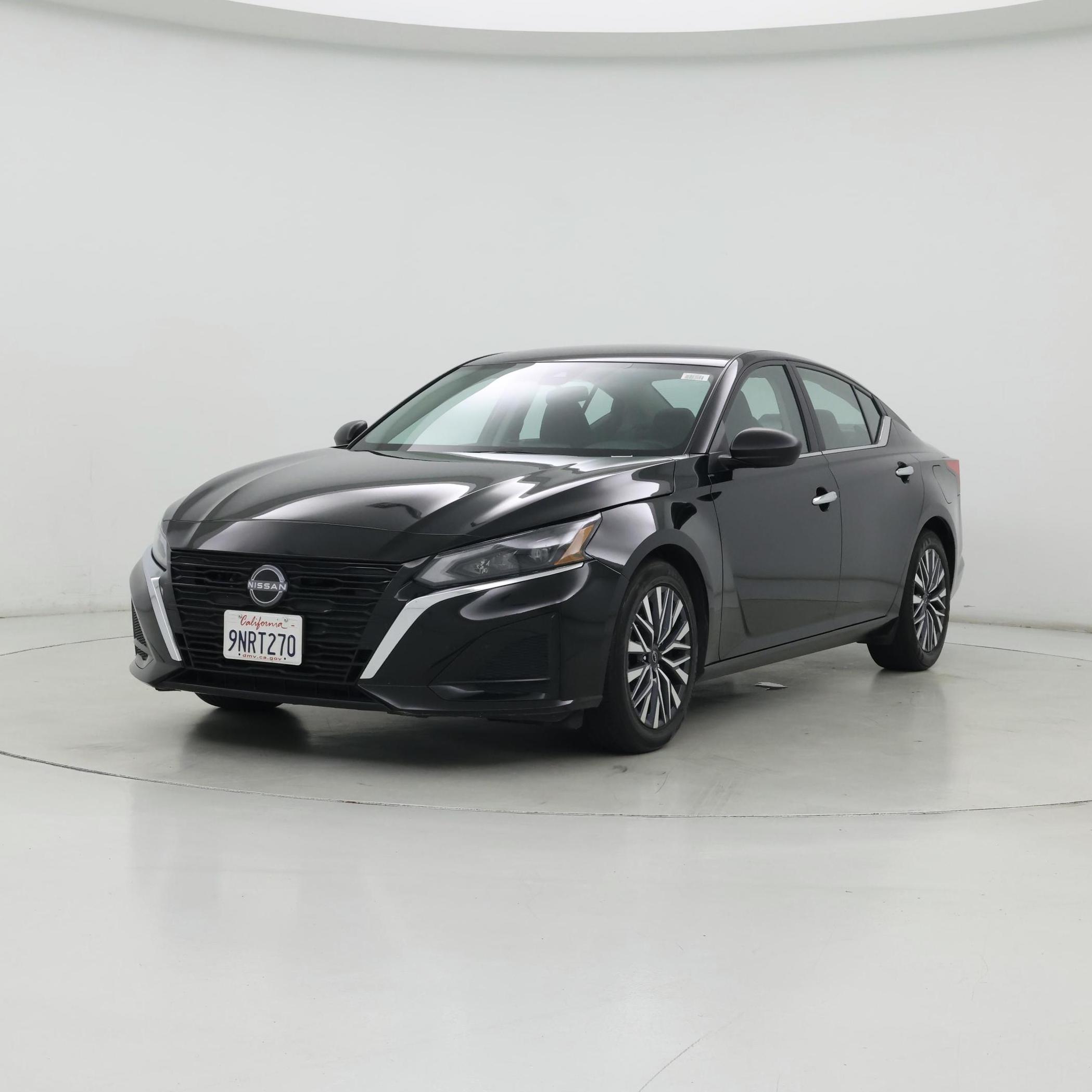 Thumbnail: 2025 Nissan Altima - 4