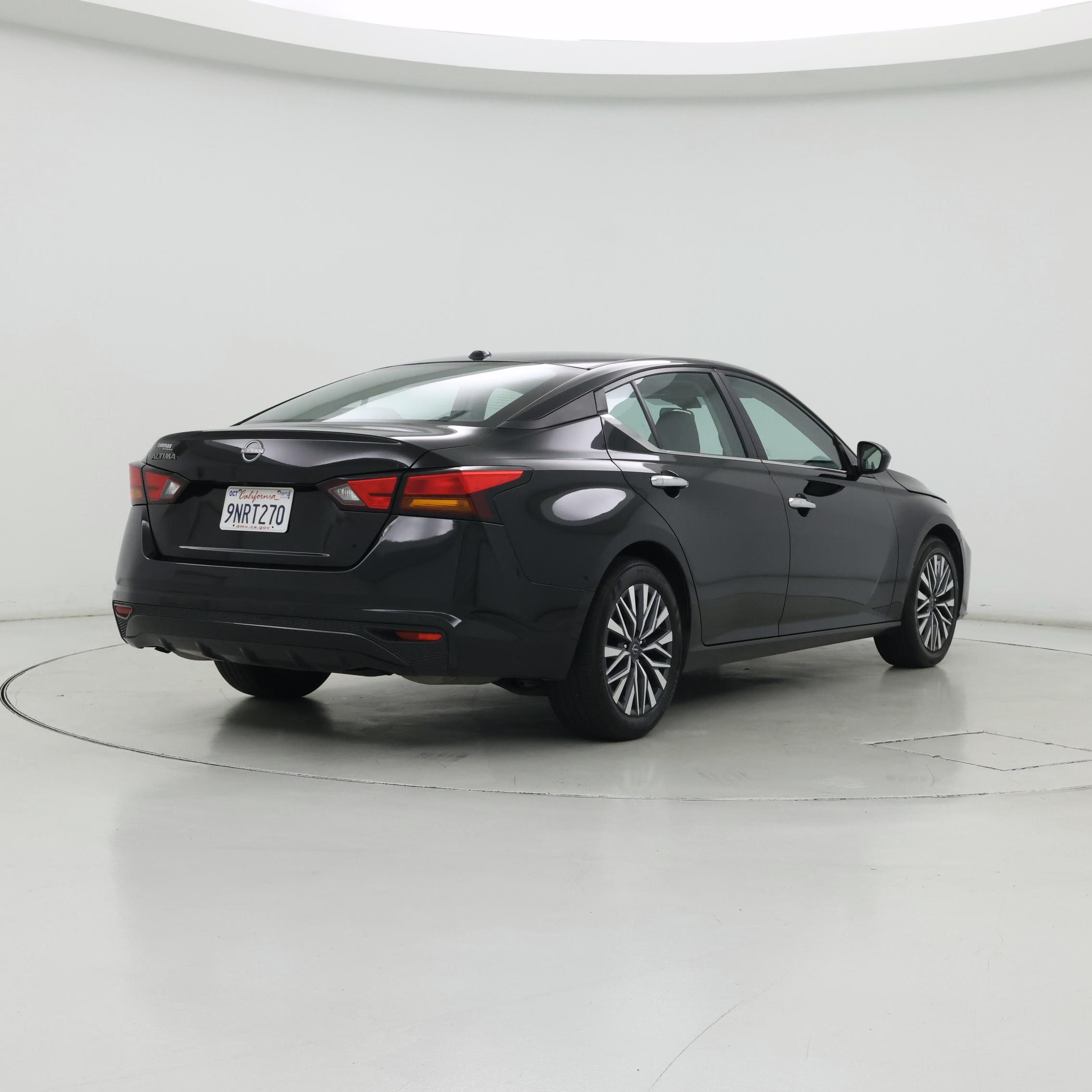 Thumbnail: 2025 Nissan Altima - 8