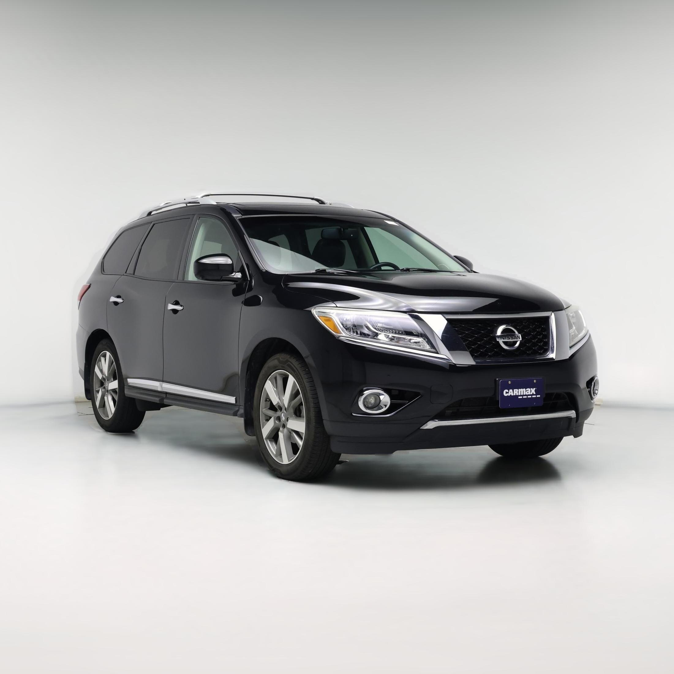 Thumbnail: 2015 Nissan Pathfinder - 1