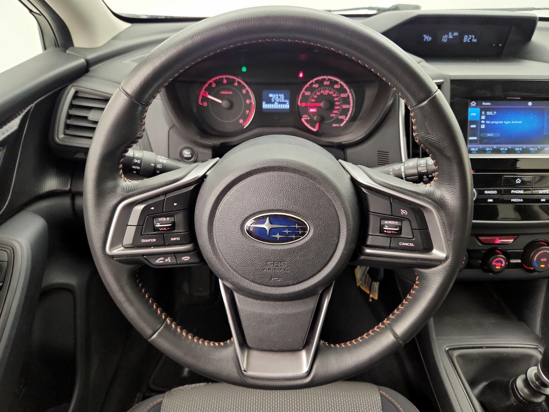Thumbnail: 2019 Subaru Crosstrek - 10