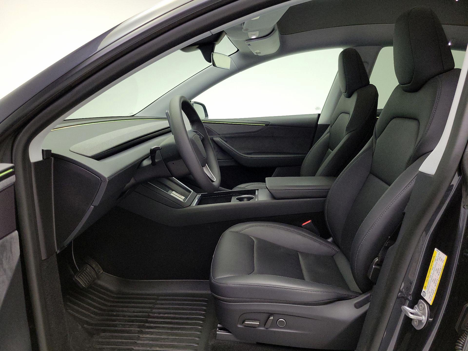 Thumbnail: 2026 Tesla Model Y - 11