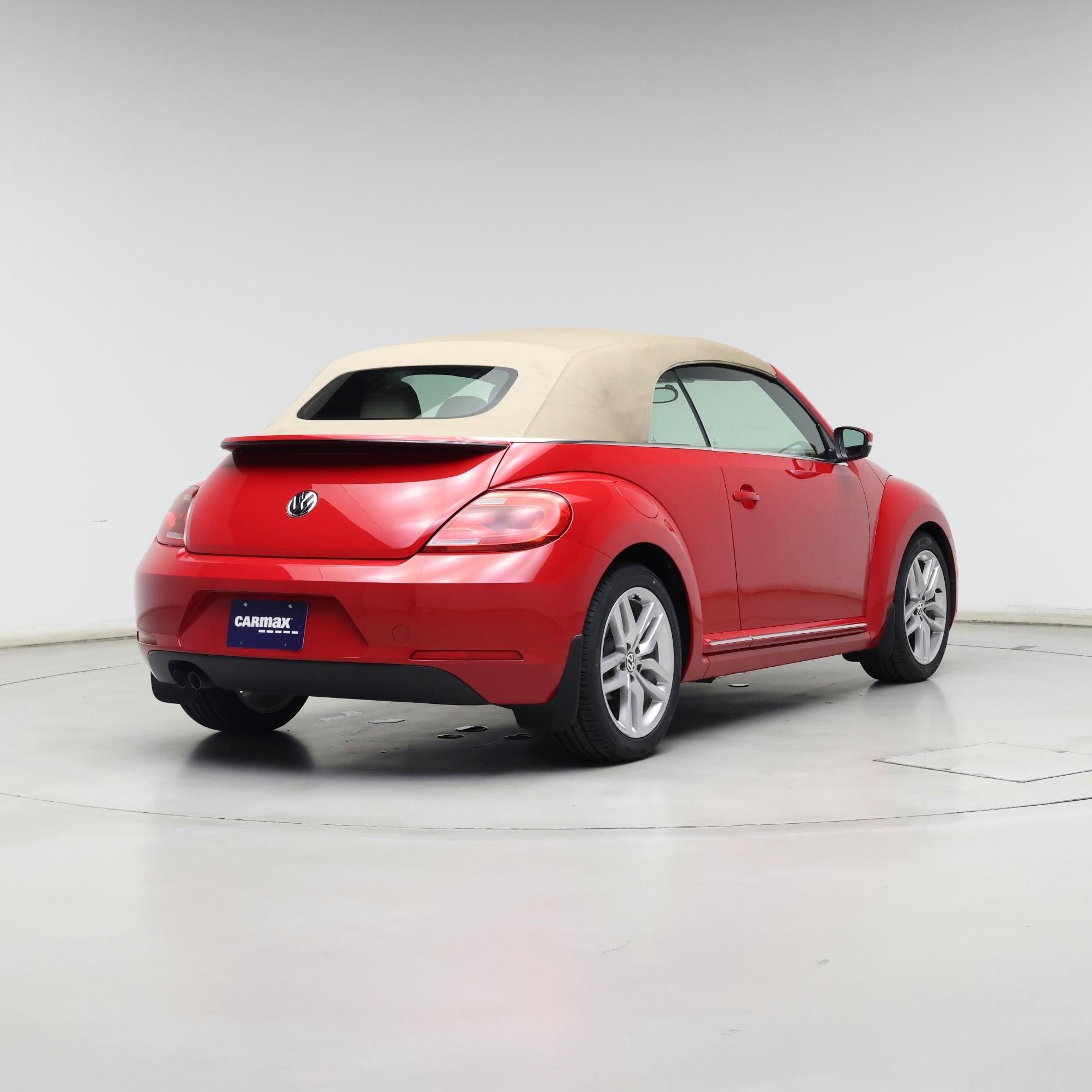 Thumbnail: 2014 Volkswagen Beetle - 4