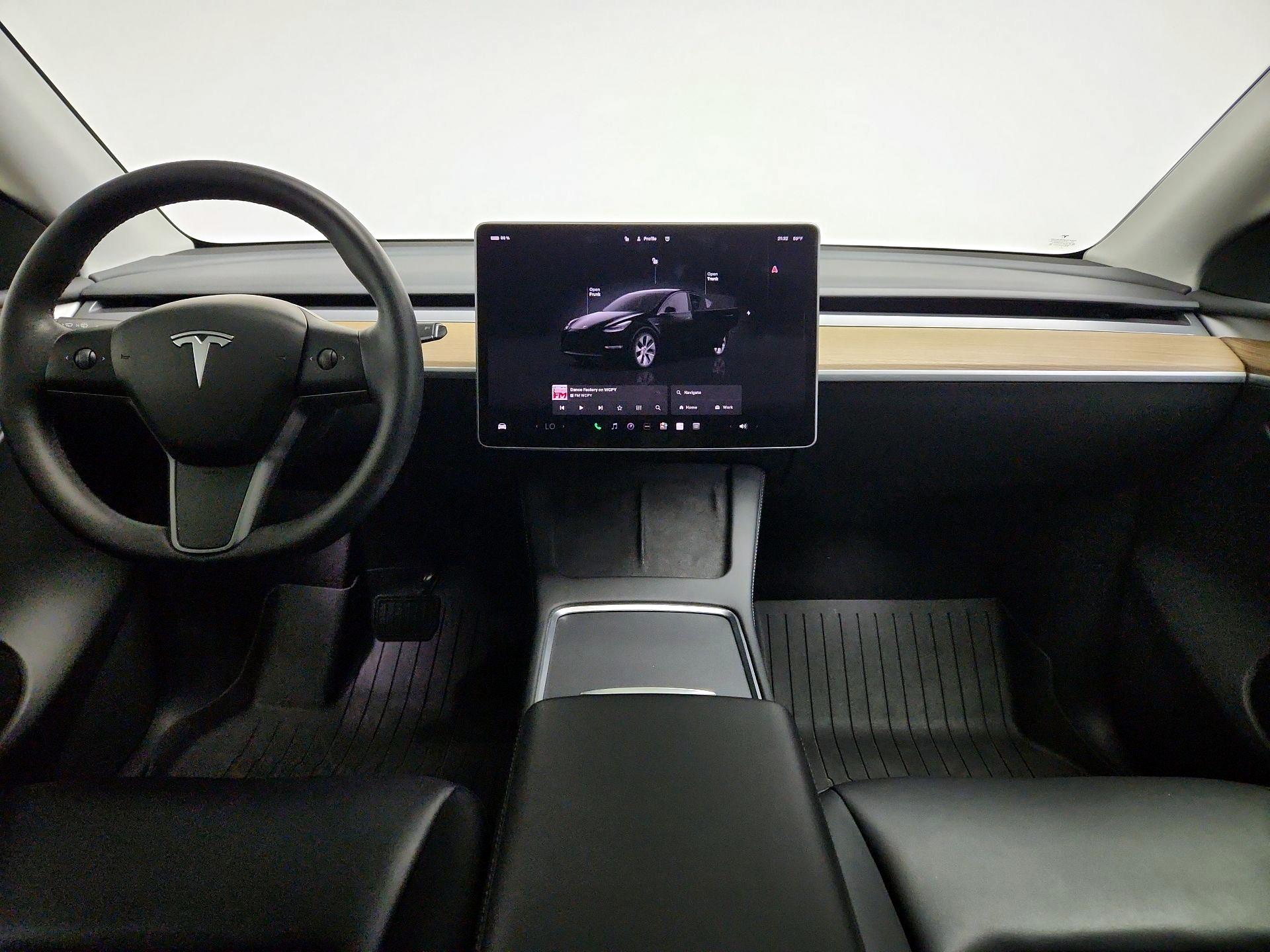 Thumbnail: 2023 Tesla Model Y - 9