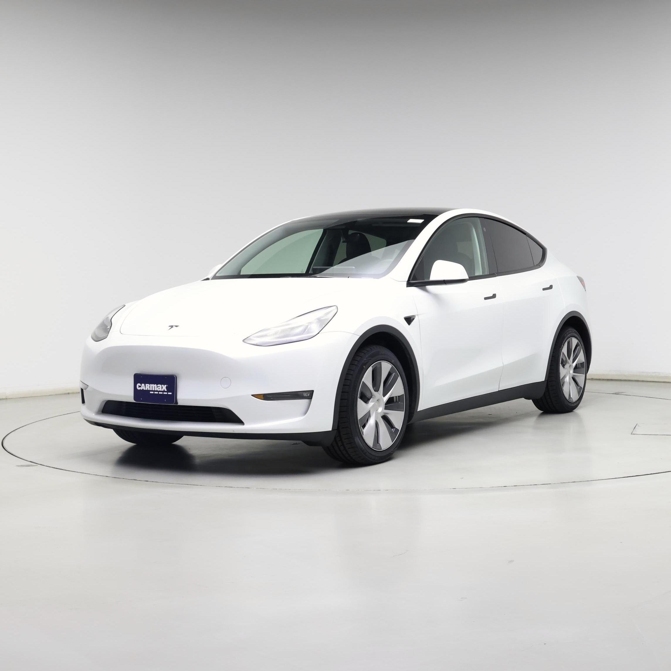 Thumbnail: 2023 Tesla Model Y - 4