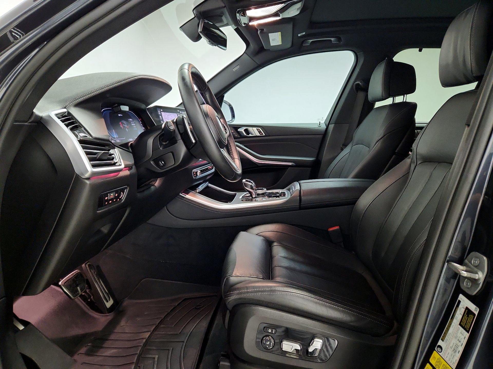 Thumbnail: 2022 BMW X5 - 11