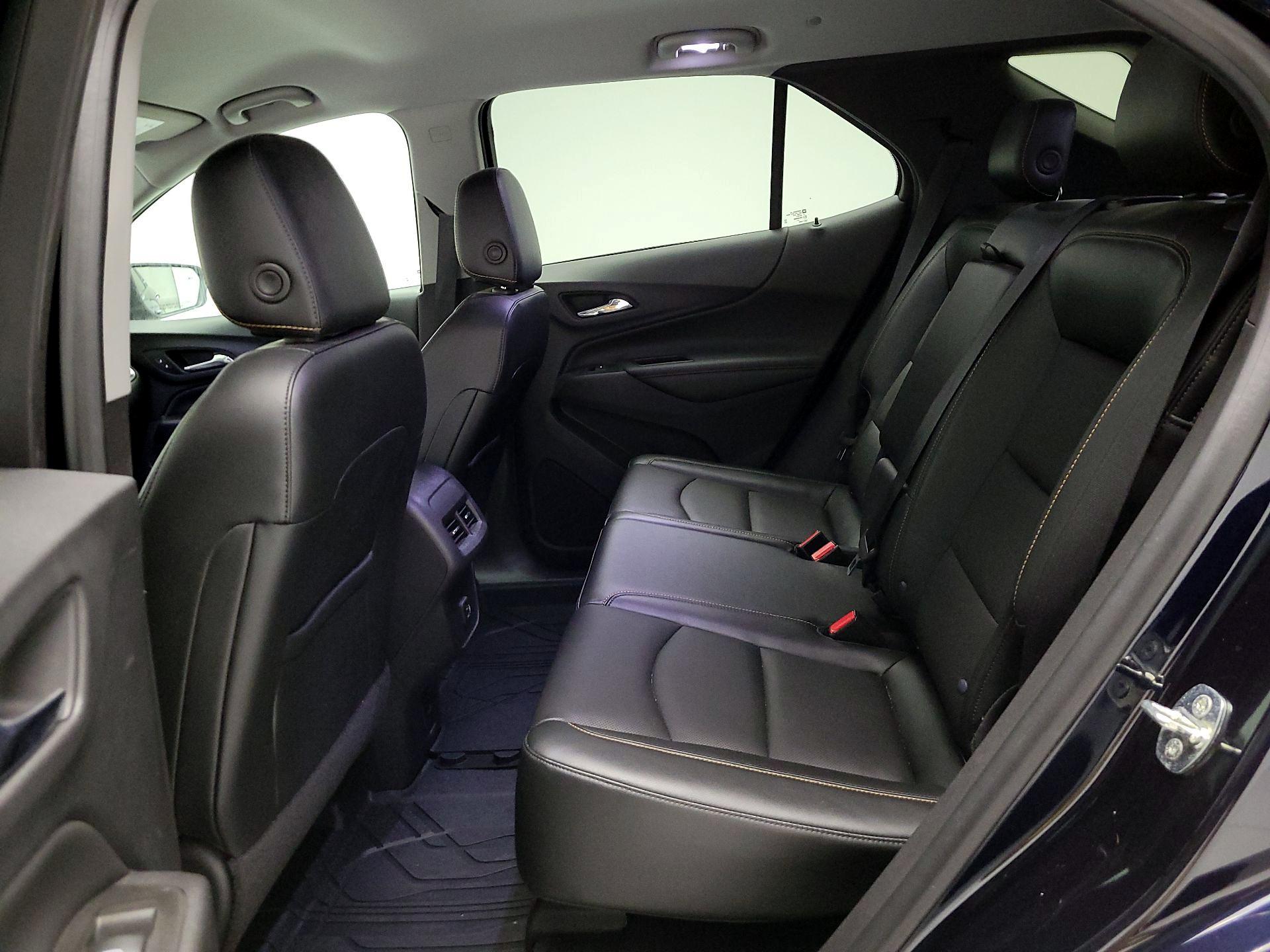 Thumbnail: 2020 Chevrolet Equinox - 18
