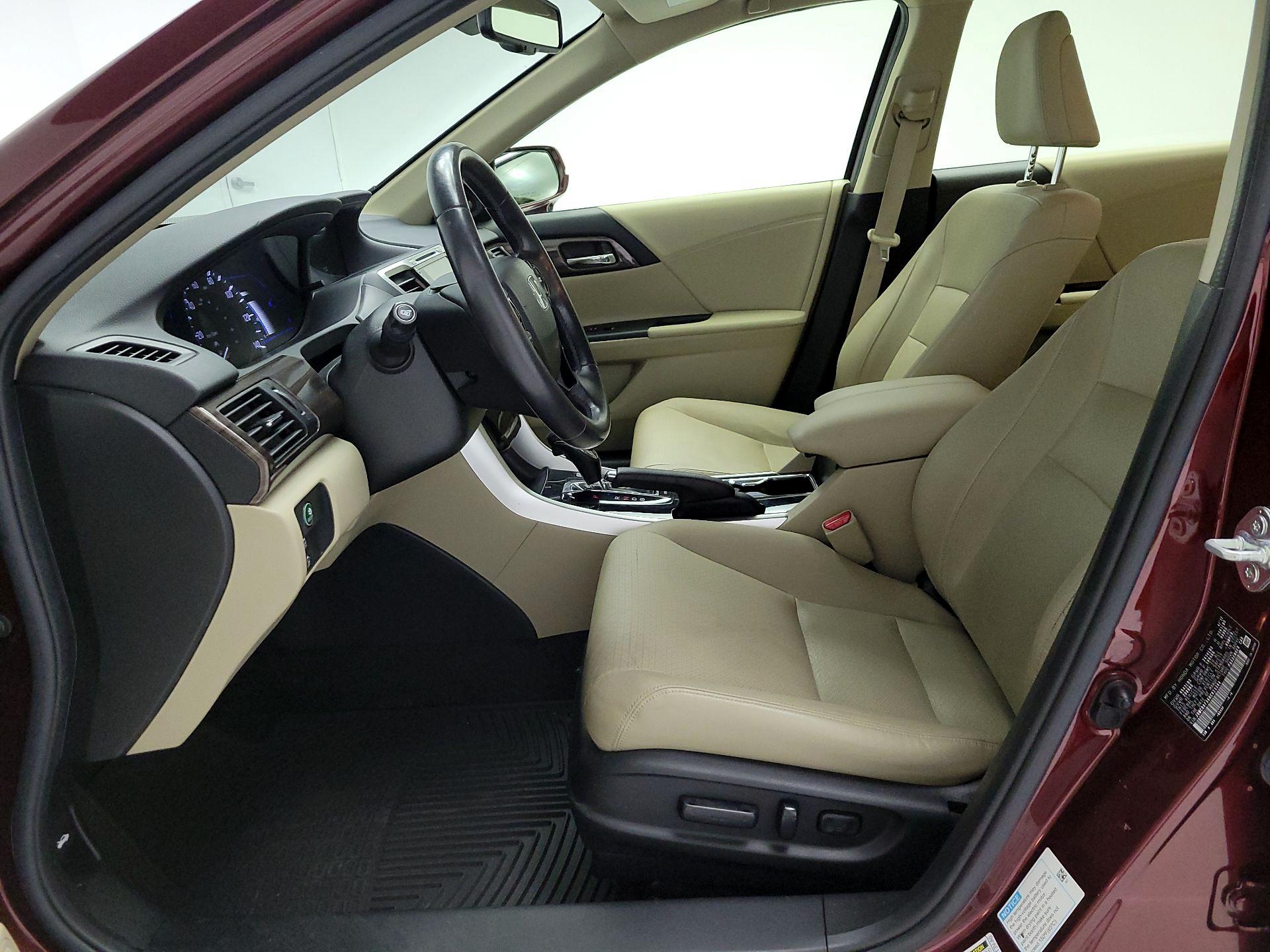 Thumbnail: 2017 Honda Accord - 11