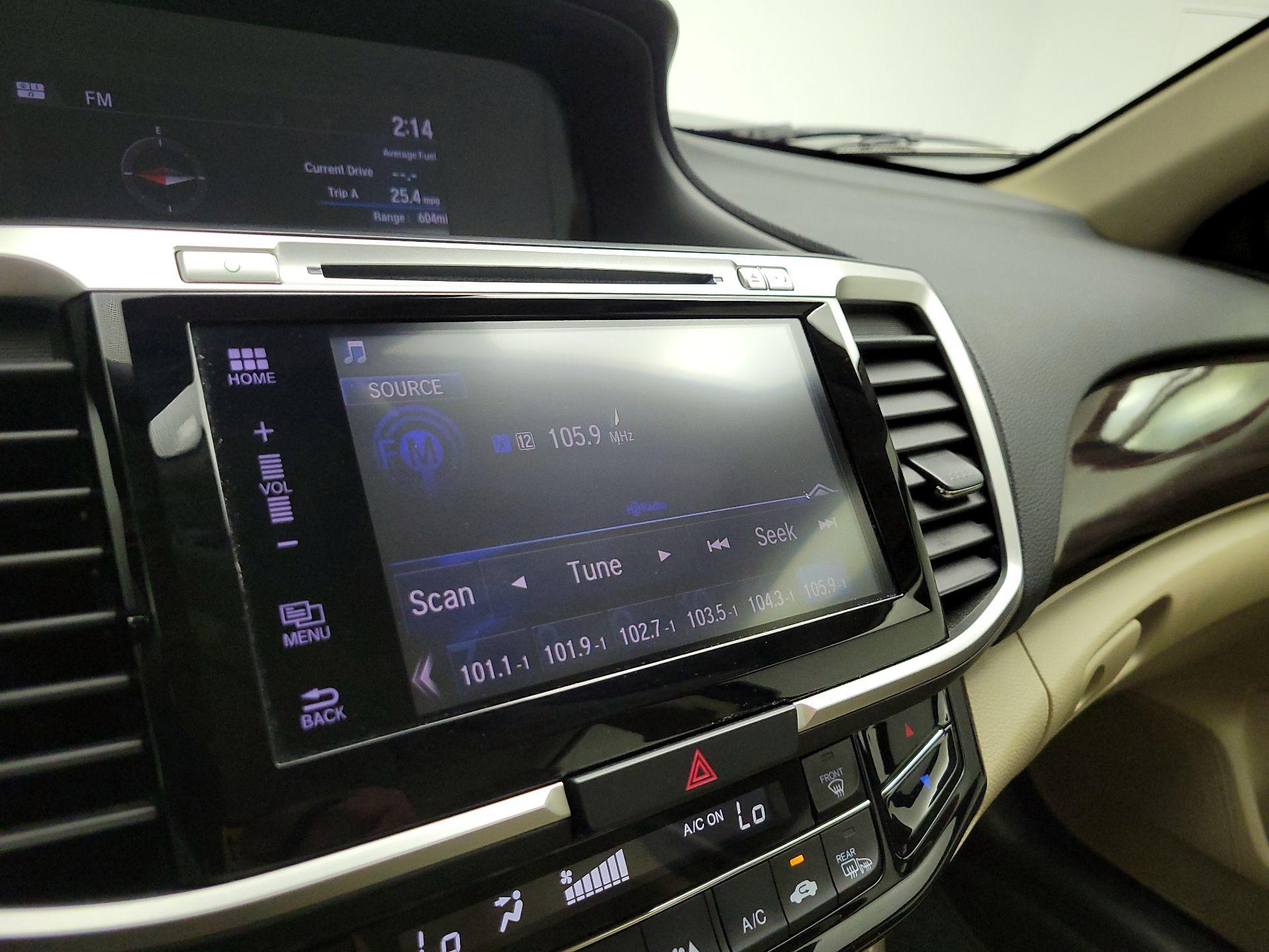 Thumbnail: 2017 Honda Accord - 13